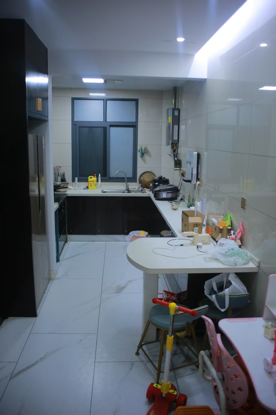 新世界建材城  2室2厅1卫    41.0万客厅