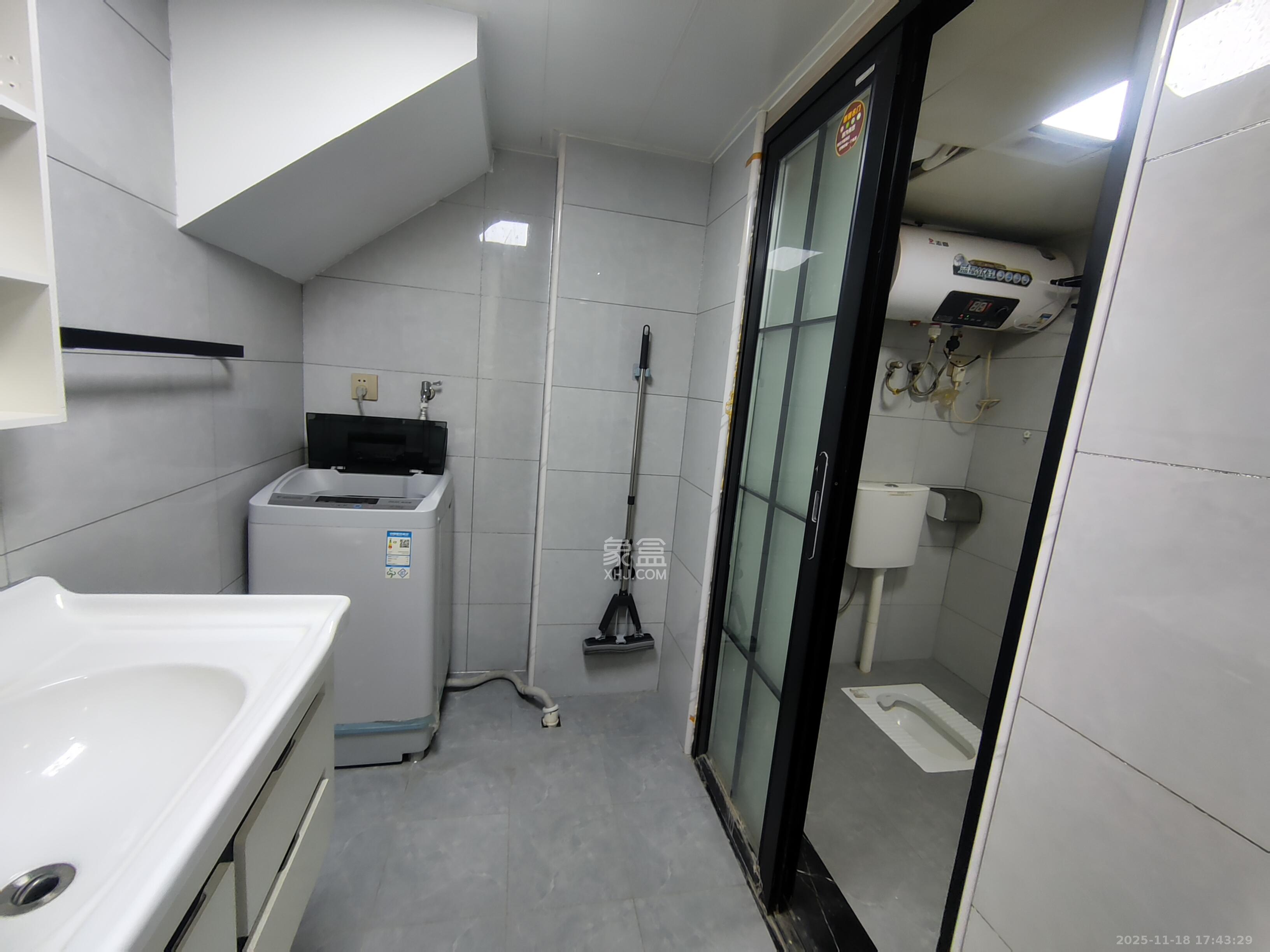 润和滨江府 2室2厅1卫 1800.0元/月 润和滨江府 2室2厅1卫 1800.0元/月室内图