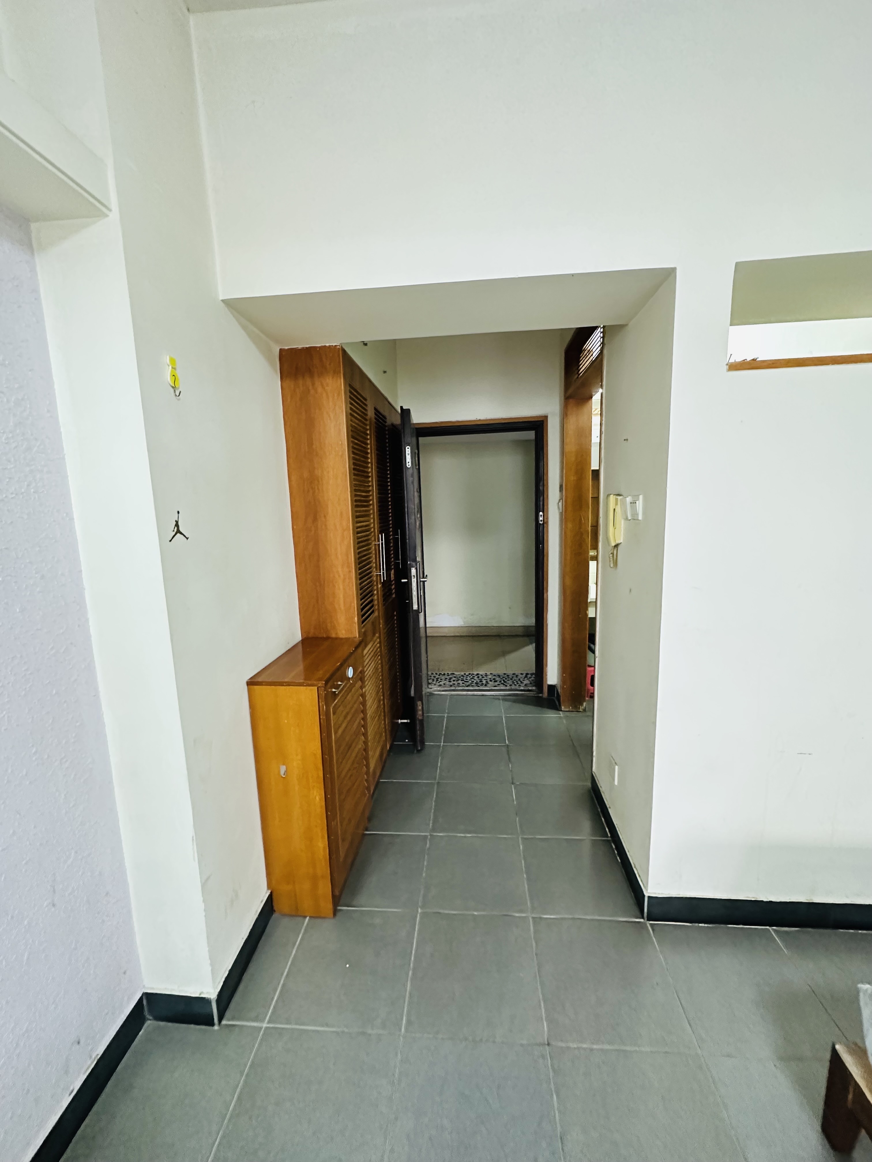 绅蓝都市 1室0厅1卫 1600.0元/月 绅蓝都市 1室0厅1卫 1600.0元/月室内图