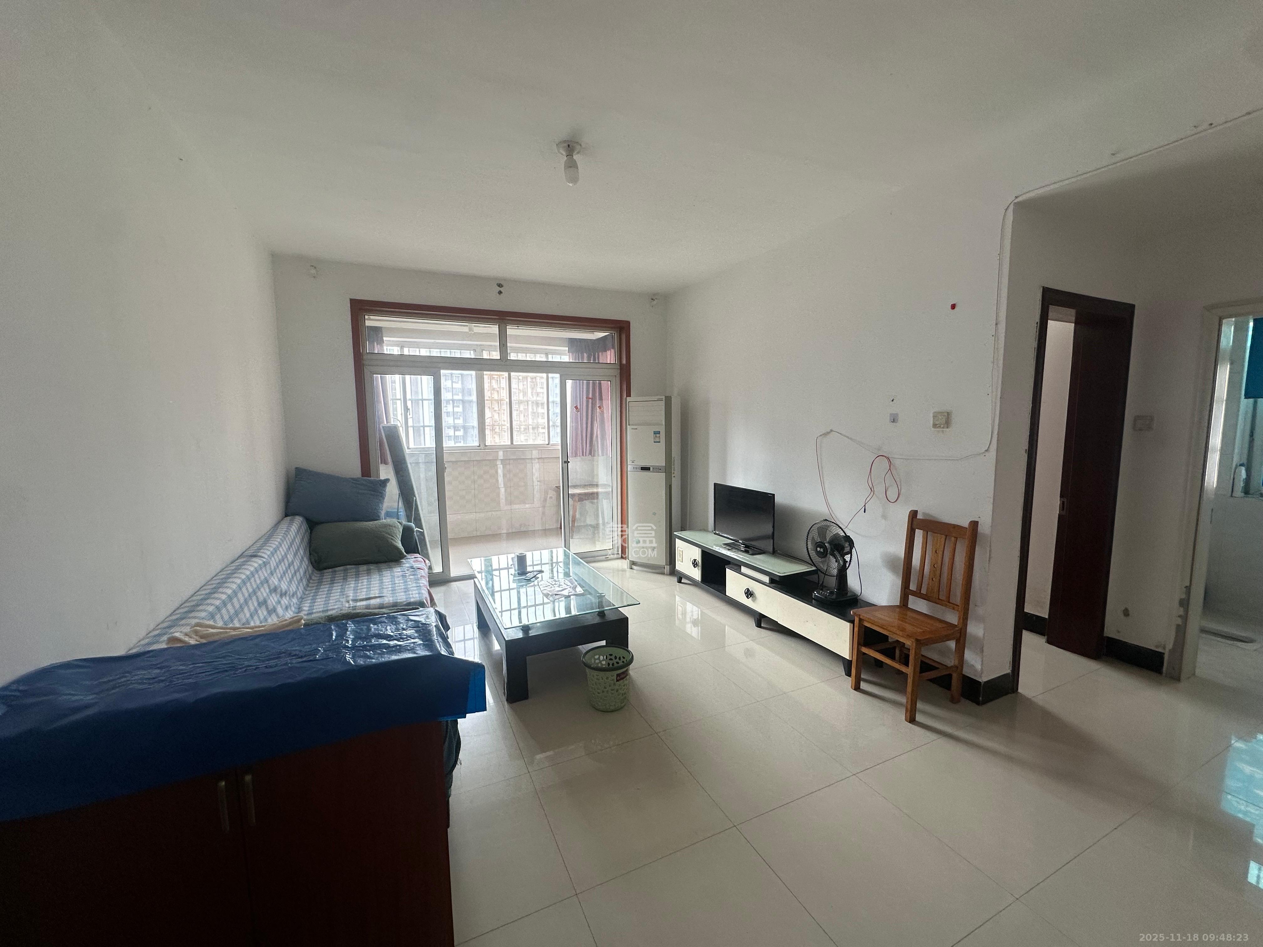 黎郡新宇康景园  2室2厅1卫    1600.0元/月