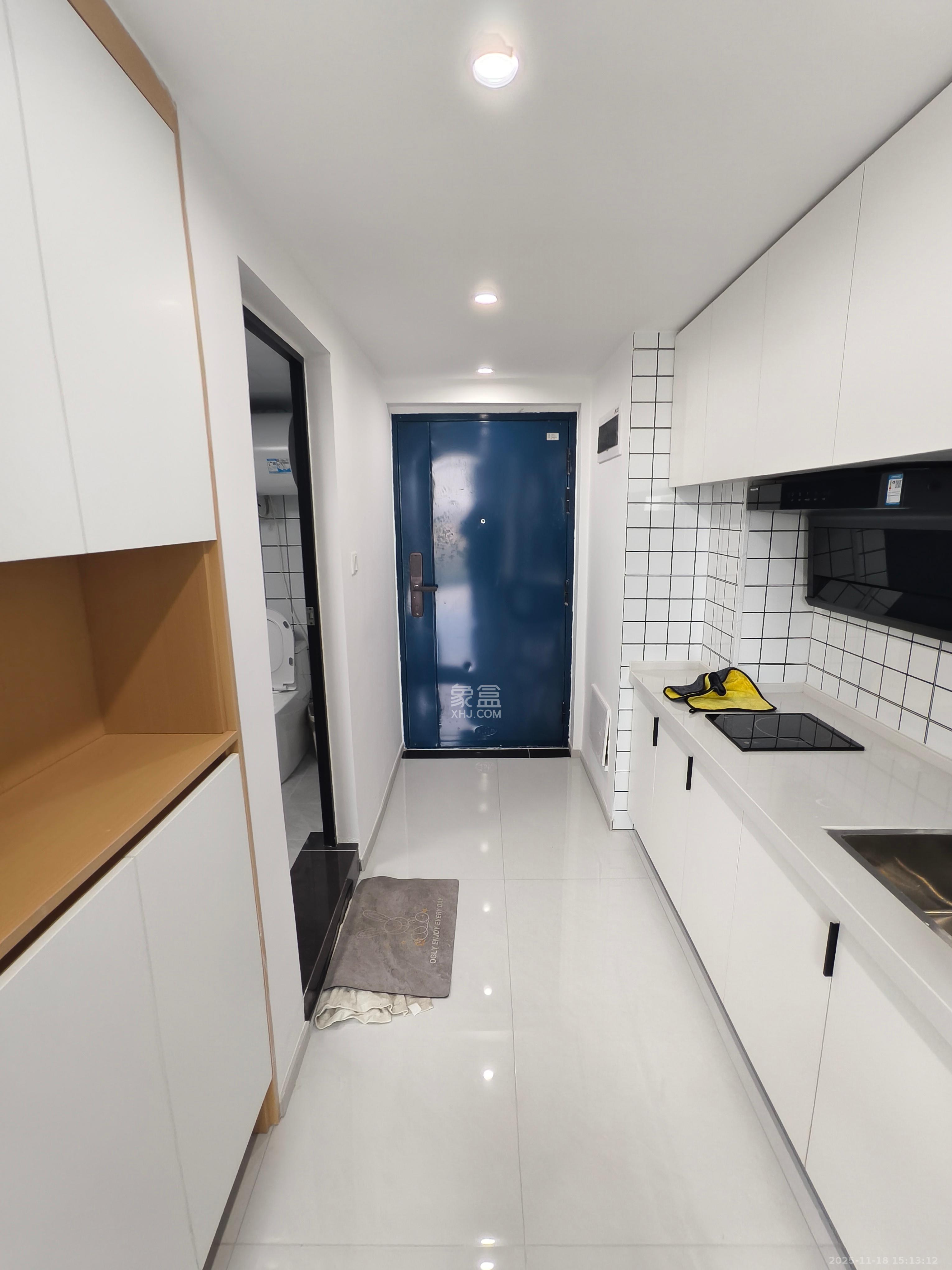 绿地V岛 1室1厅1卫 2300.0元/月 绿地V岛 1室1厅1卫 2300.0元/月室内图