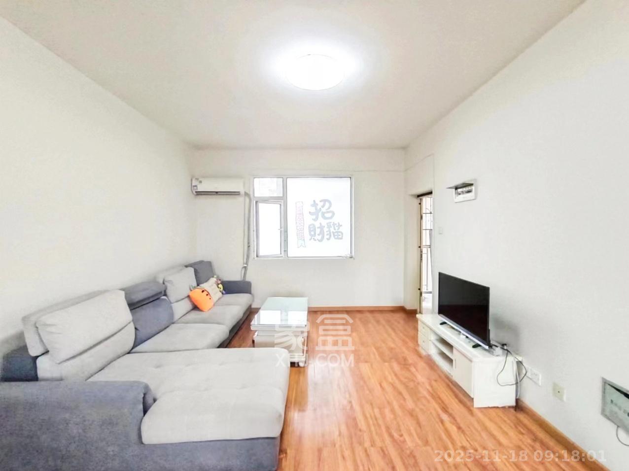 麓山枫情  2室1厅1卫    2200.0元/月室内图