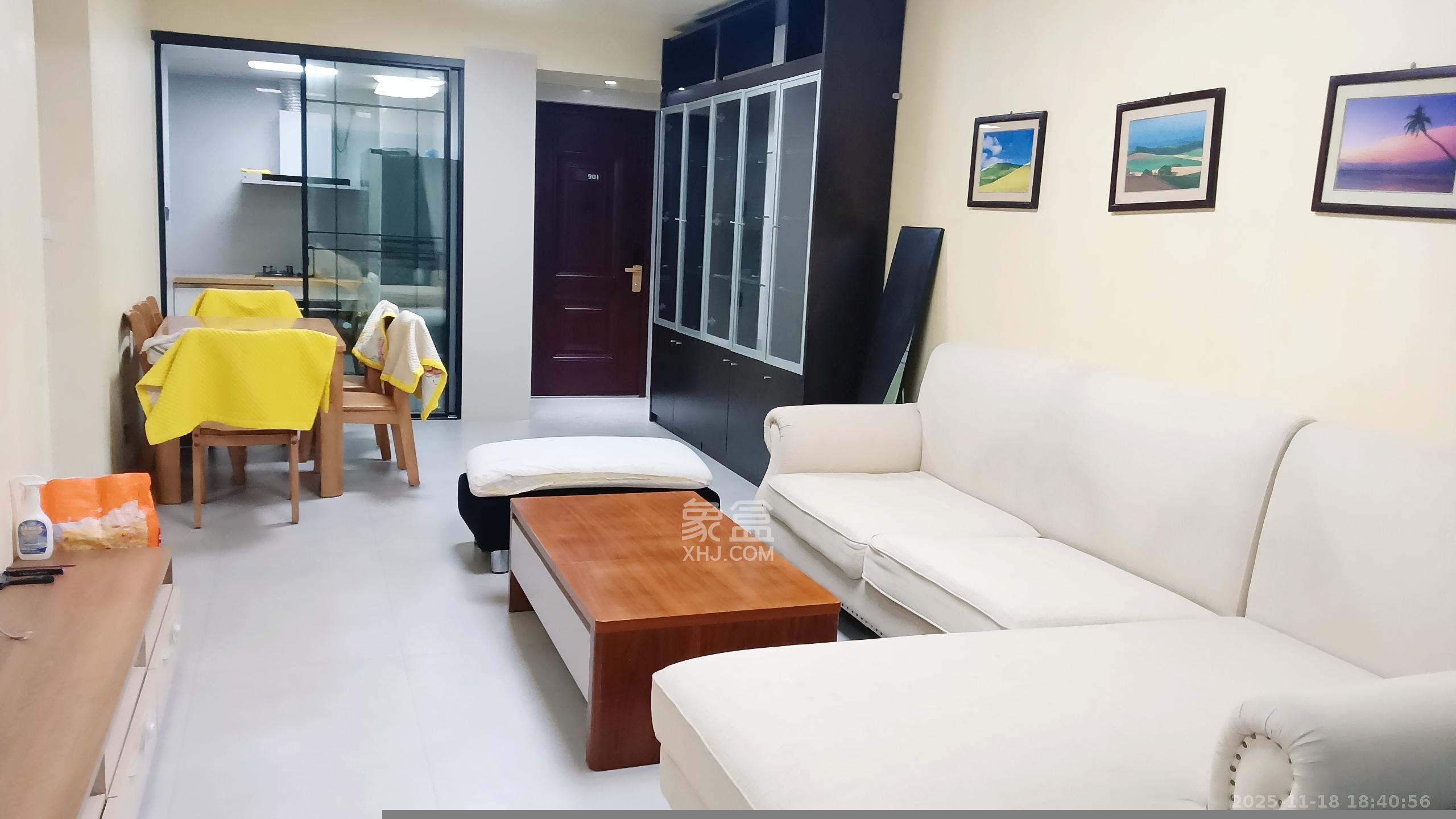 远洋红星天铂一期  3室2厅2卫    2600.0元/月室内图