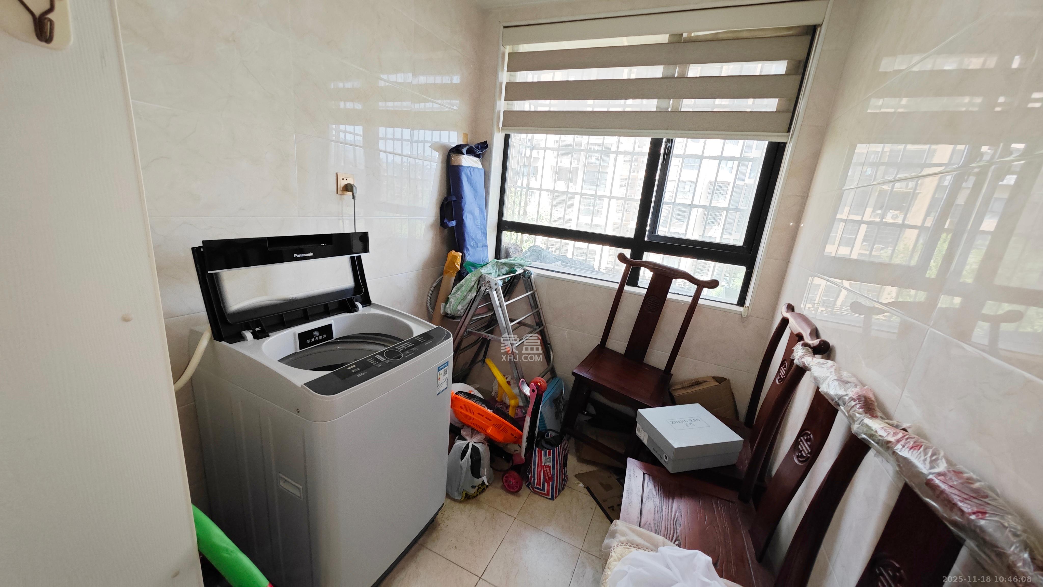 长大卧琥  3室2厅2卫    2800.0元/月室内图