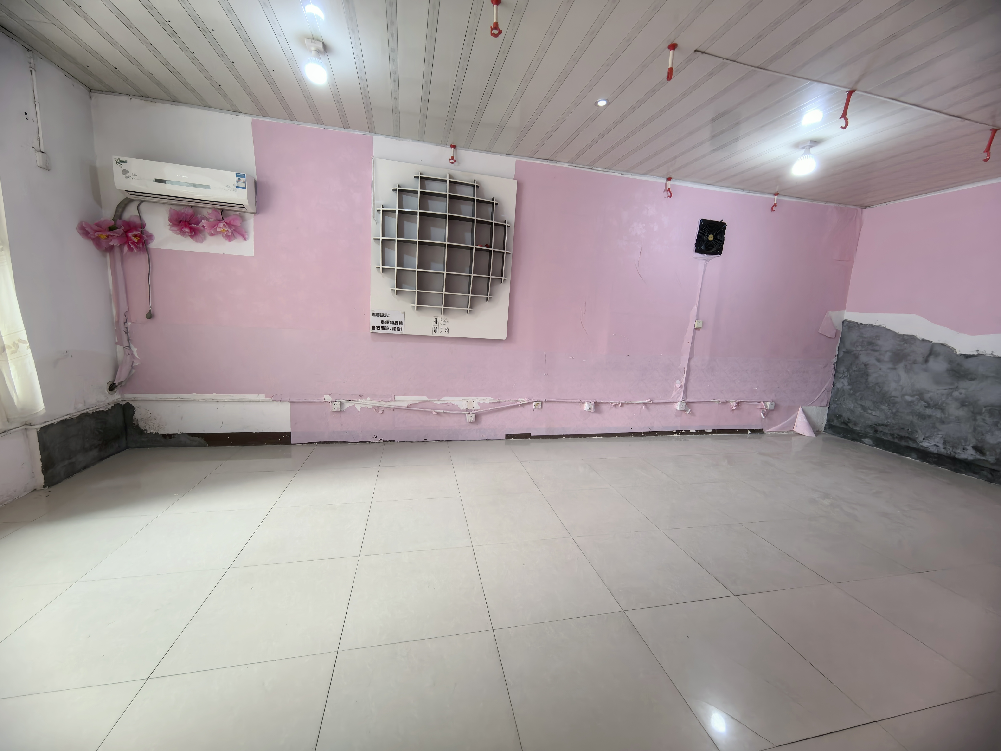 市中心散盘 10室4厅4卫 5000.0元/月 市中心散盘 10室4厅4卫 5000.0元/月室内图