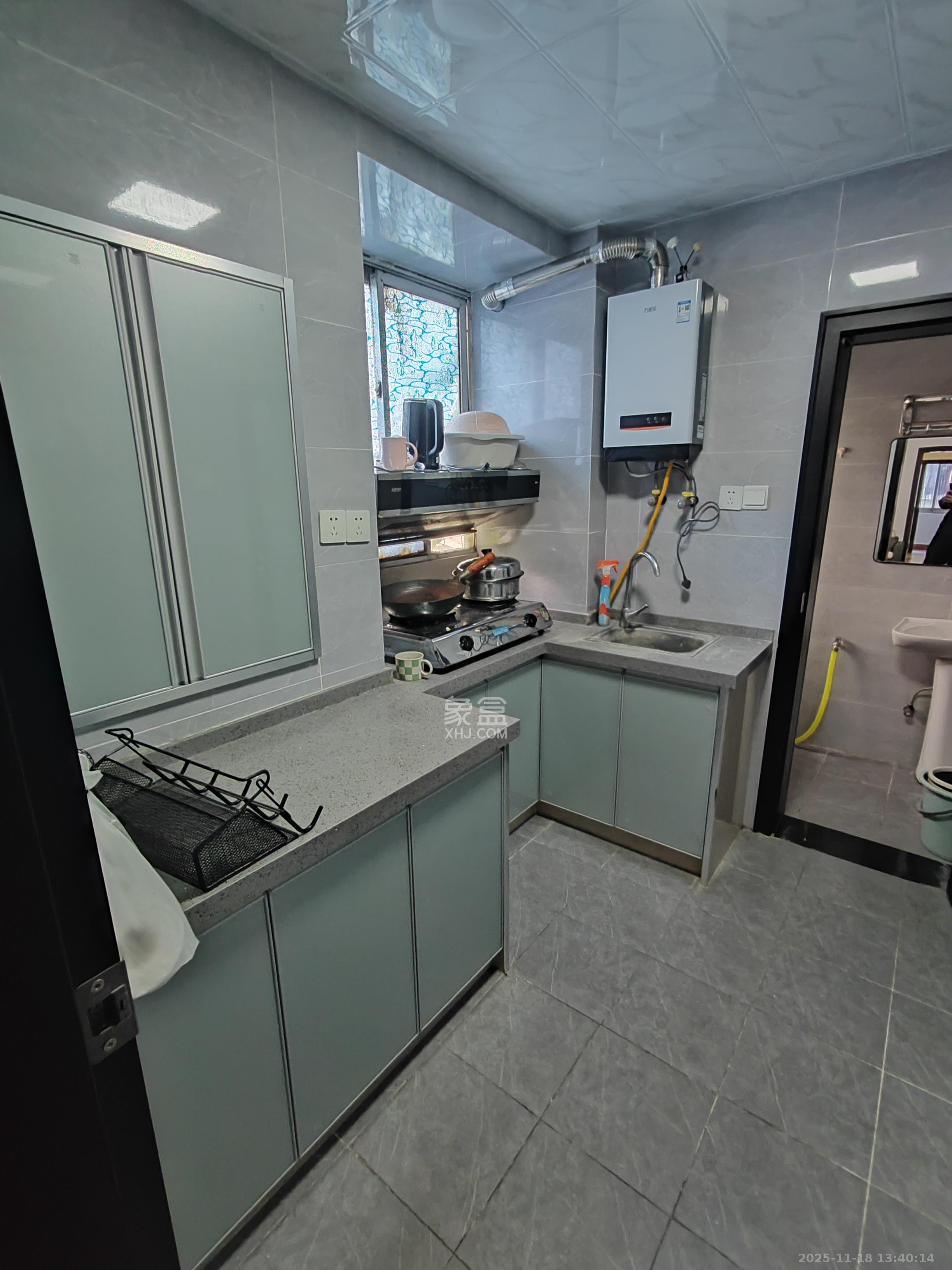 东牌楼街散盘  1室1厅1卫    1900.0元/月室内图