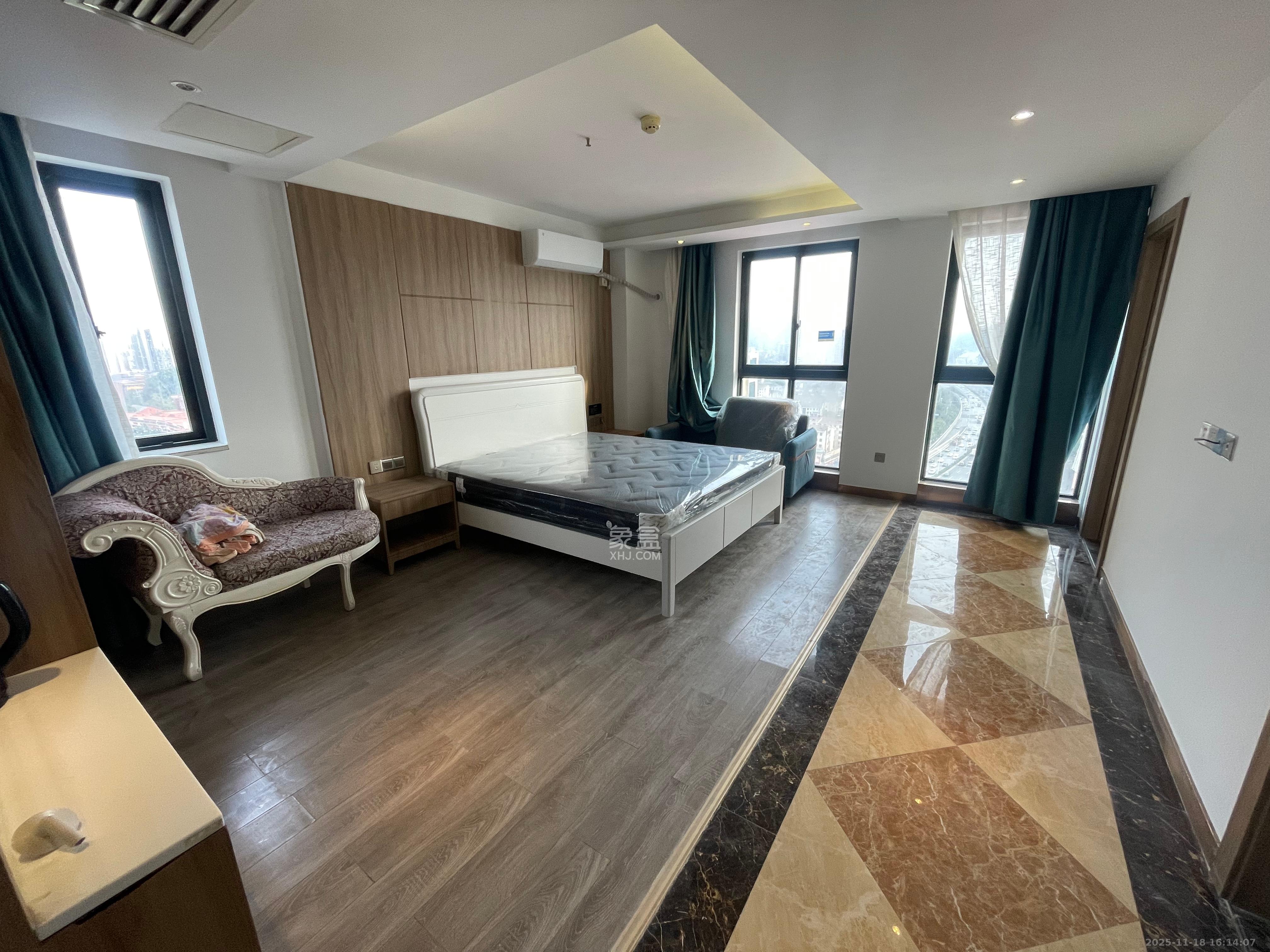 嘉汇公馆  1室1厅1卫    1700.0元/月