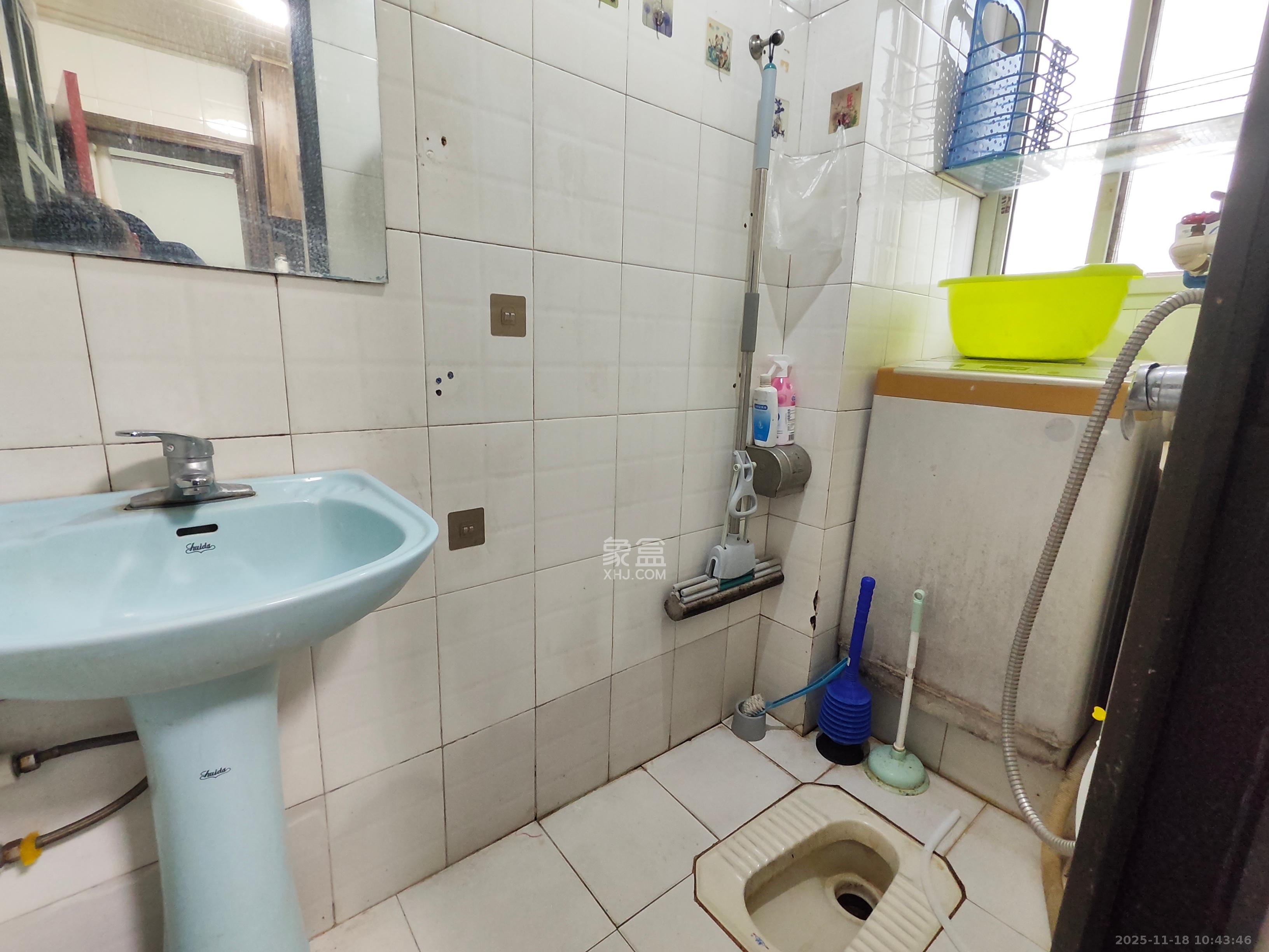 阿弥岭一二片 2室1厅1卫 1200.0元/月 阿弥岭一二片 2室1厅1卫 1200.0元/月室内图