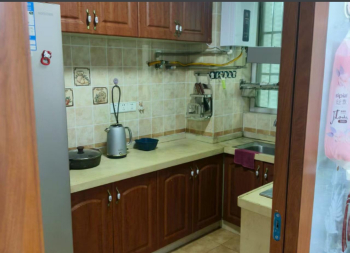 上丹小区  3室2厅2卫    2700.0元/月室内图