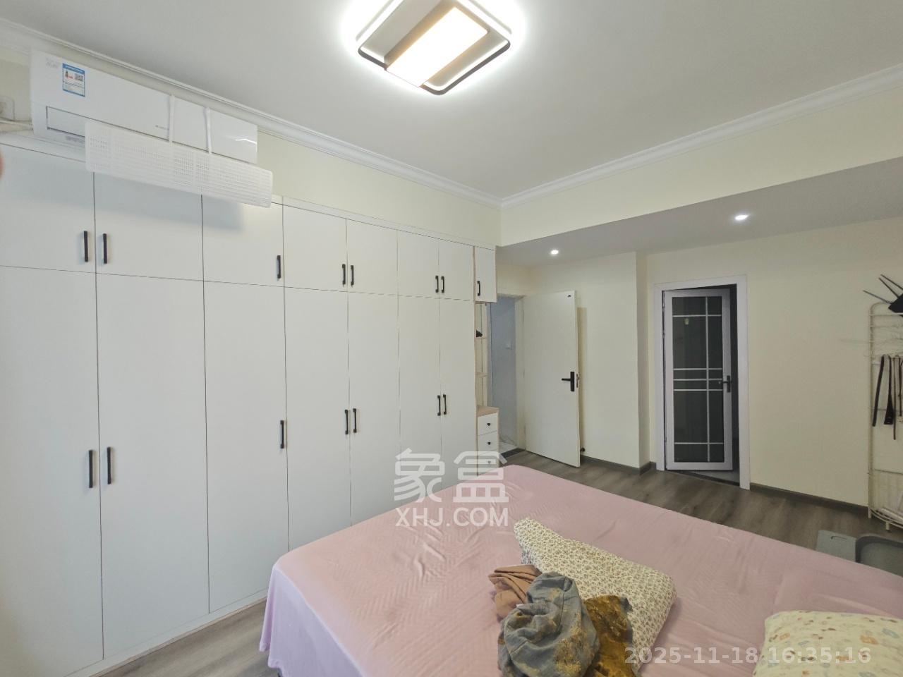 梅溪湖金茂湾  4室2厅2卫    3500.0元/月室内图