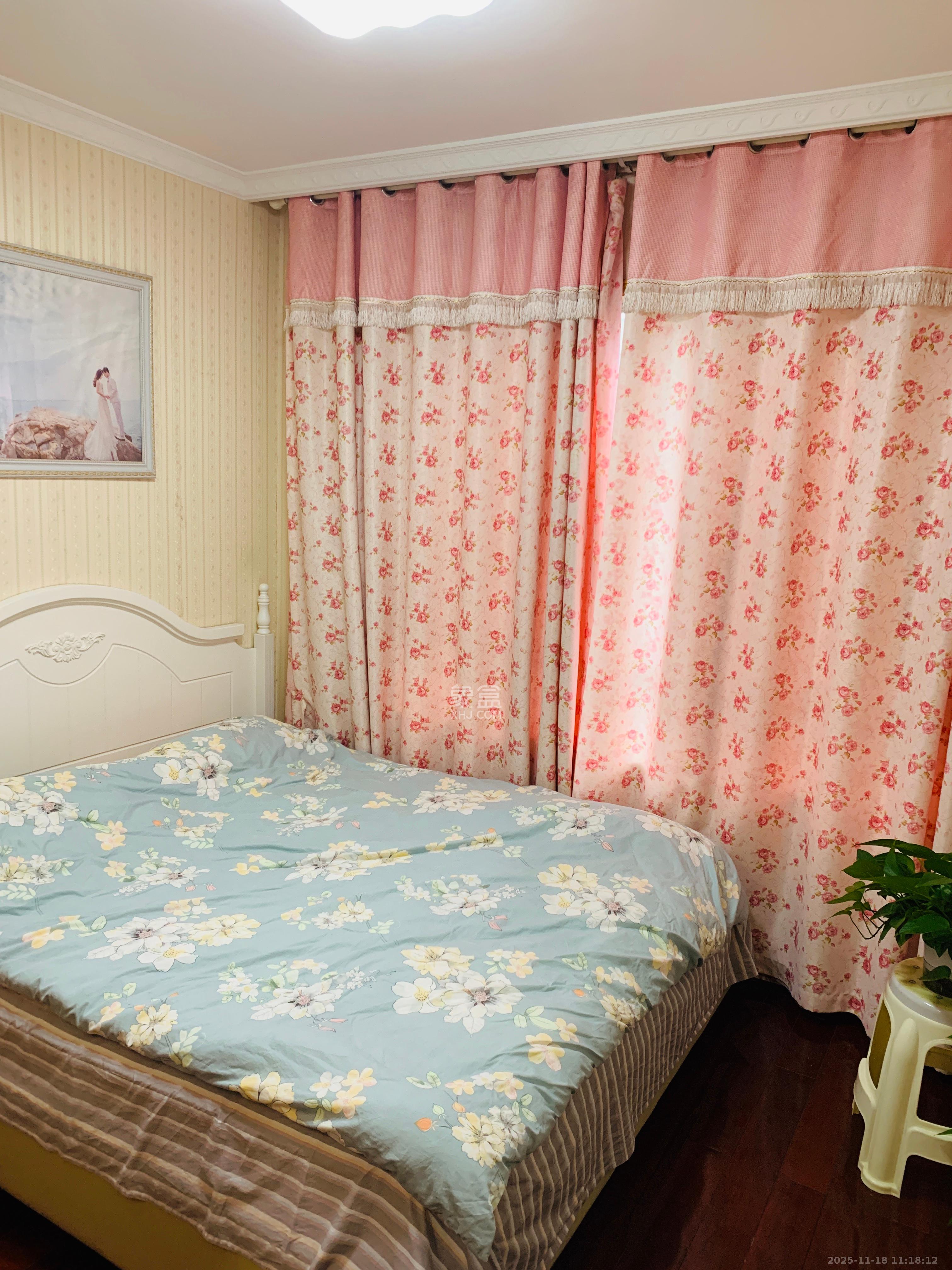 中信文化广场（中信新城二期）  2室2厅1卫    1700.0元/月室内图