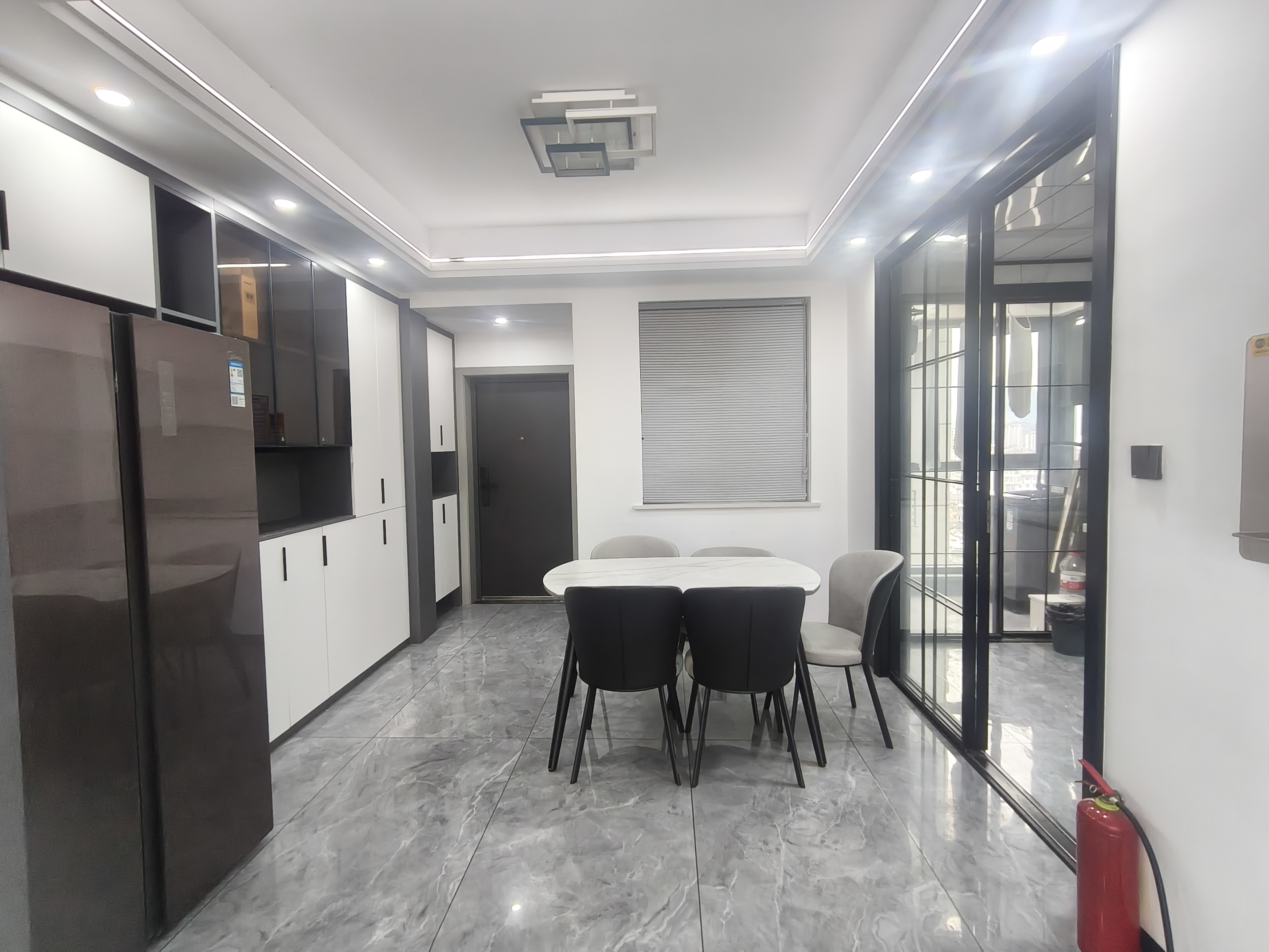 靛达广场  1室0厅0卫    2750.0元/月室内图