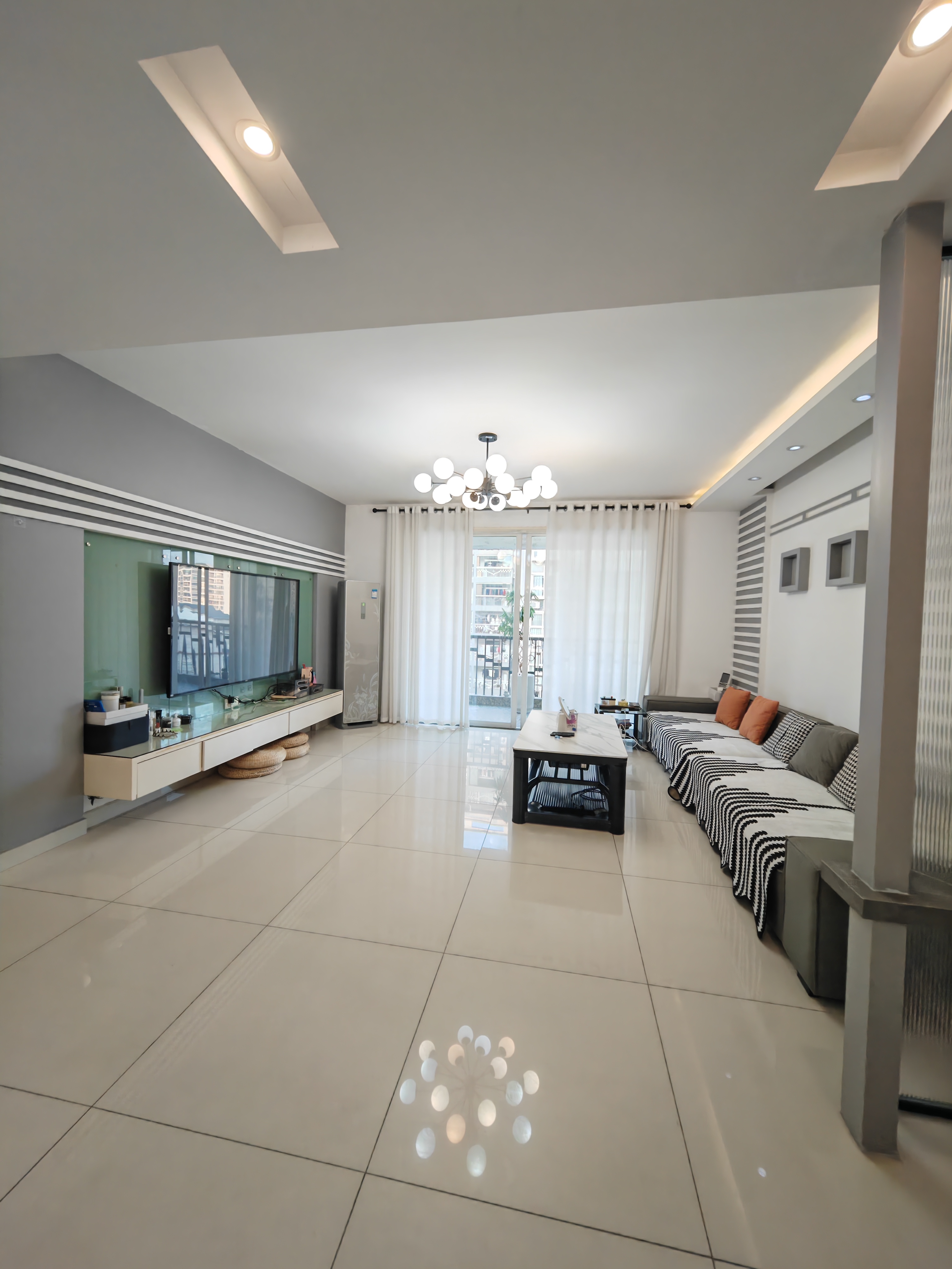 万和天琴 3室2厅2卫 69.8万 万和天琴 3室2厅2卫 69.8万客厅