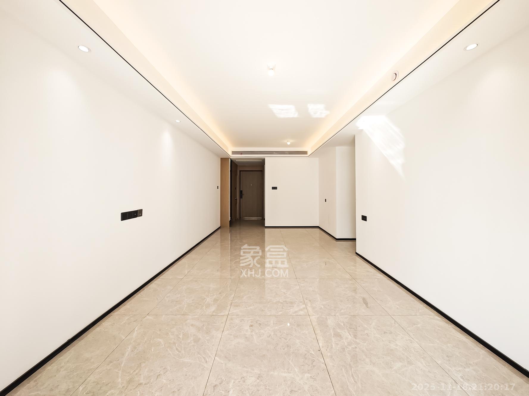 长沙北中心保利时代C区 3室1厅1卫 83.0万 长沙北中心保利时代C区 3室1厅1卫 83.0万客厅