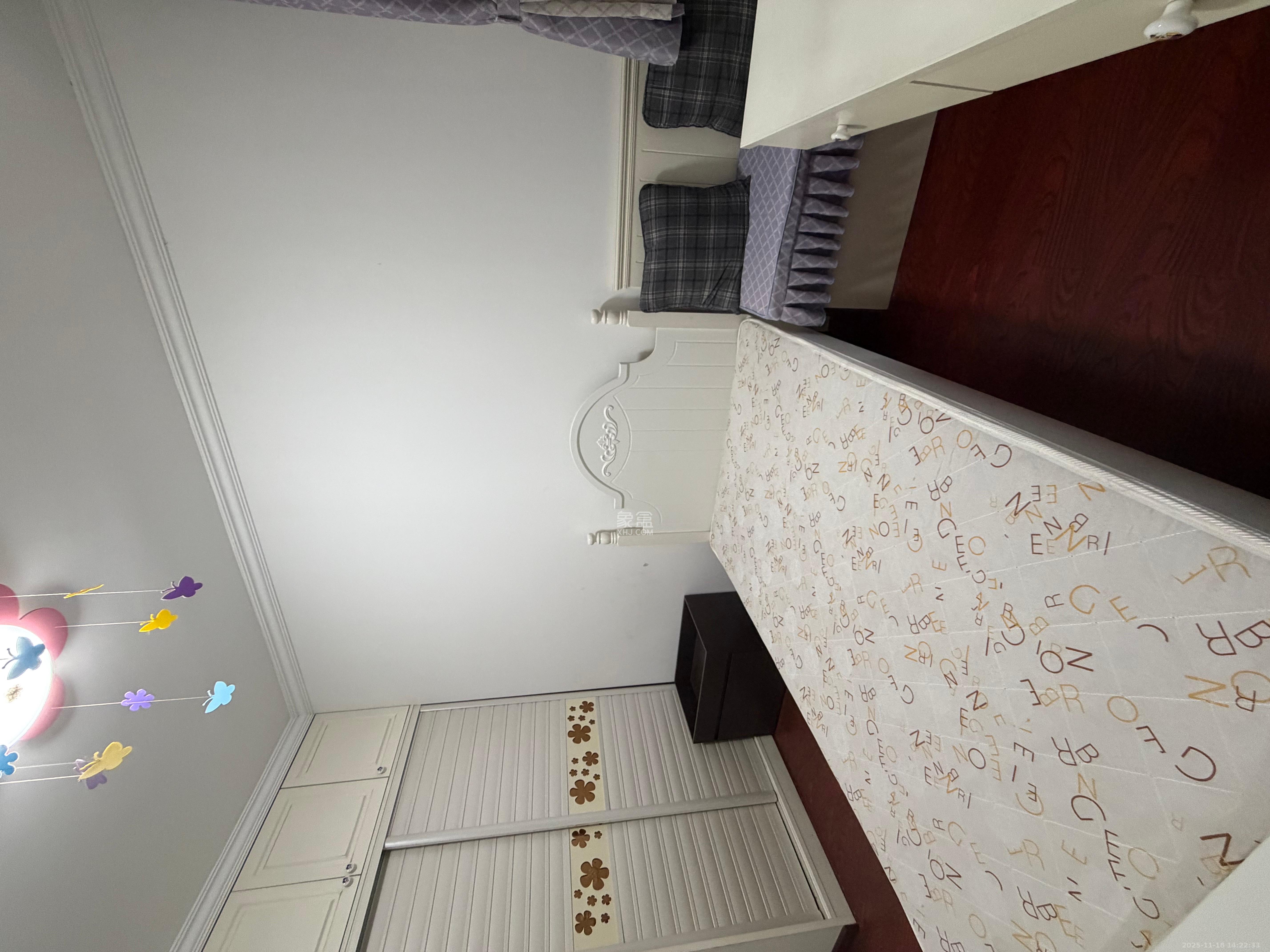 博雅湘水湾 3室2厅1卫 2400.0元/月 博雅湘水湾 3室2厅1卫 2400.0元/月室内图