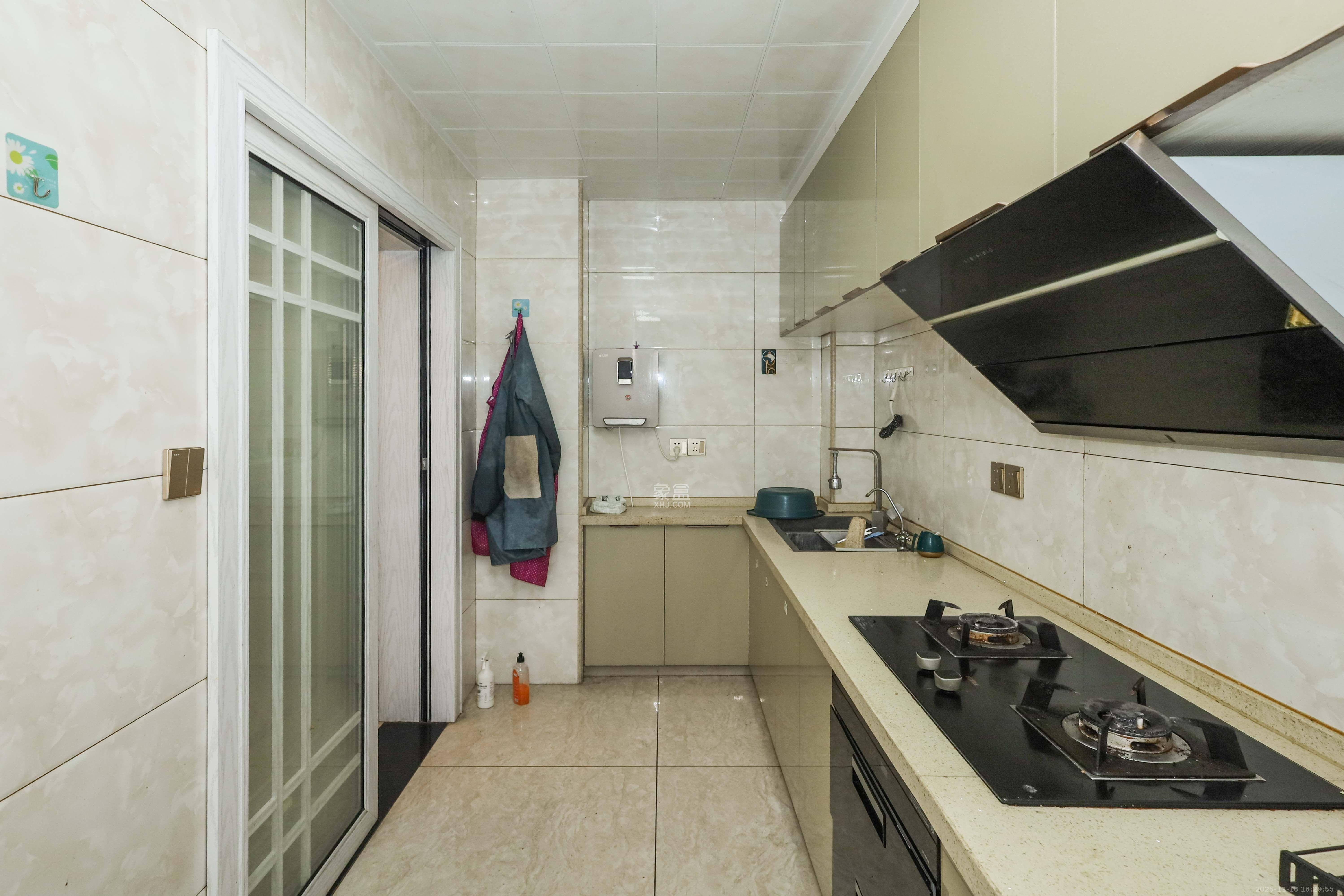 保利麓谷林语E区 1室2厅1卫 3000.0元/月 保利麓谷林语E区 1室2厅1卫 3000.0元/月室内图