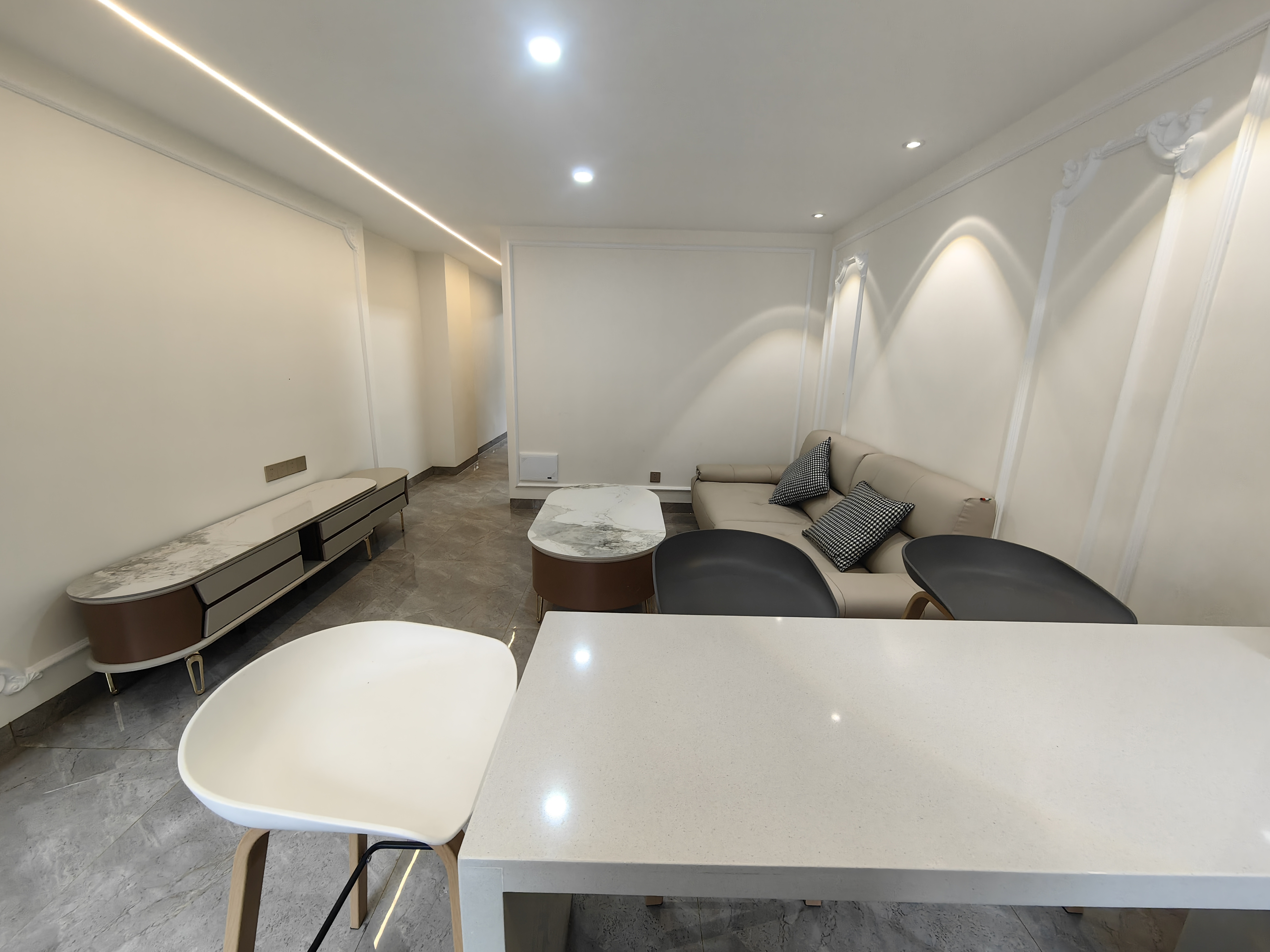 金竹园  1室0厅0卫    55.0万客厅