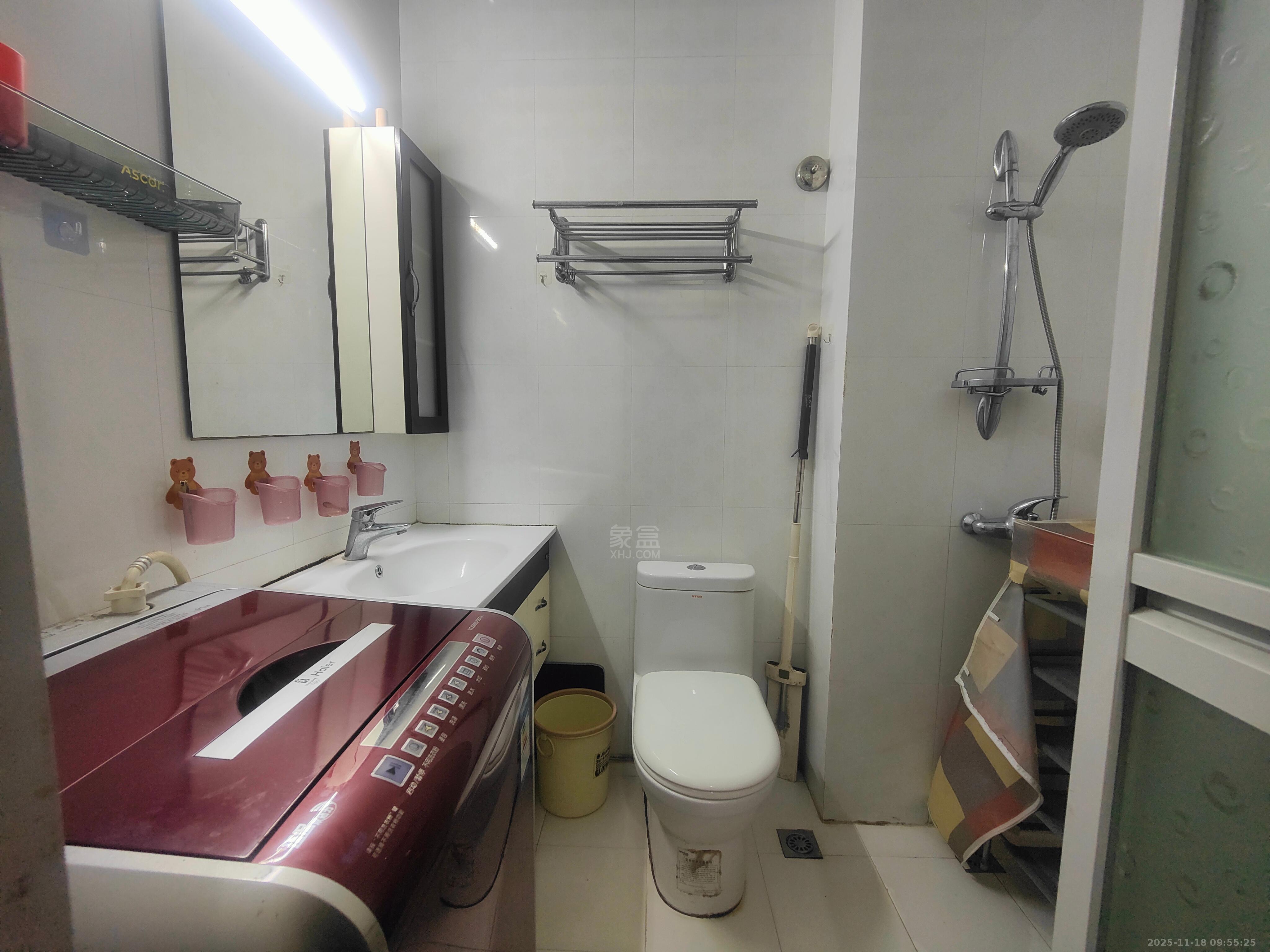 庐山春天大厦（和一宾馆）  1室1厅1卫    1200.0元/月室内图