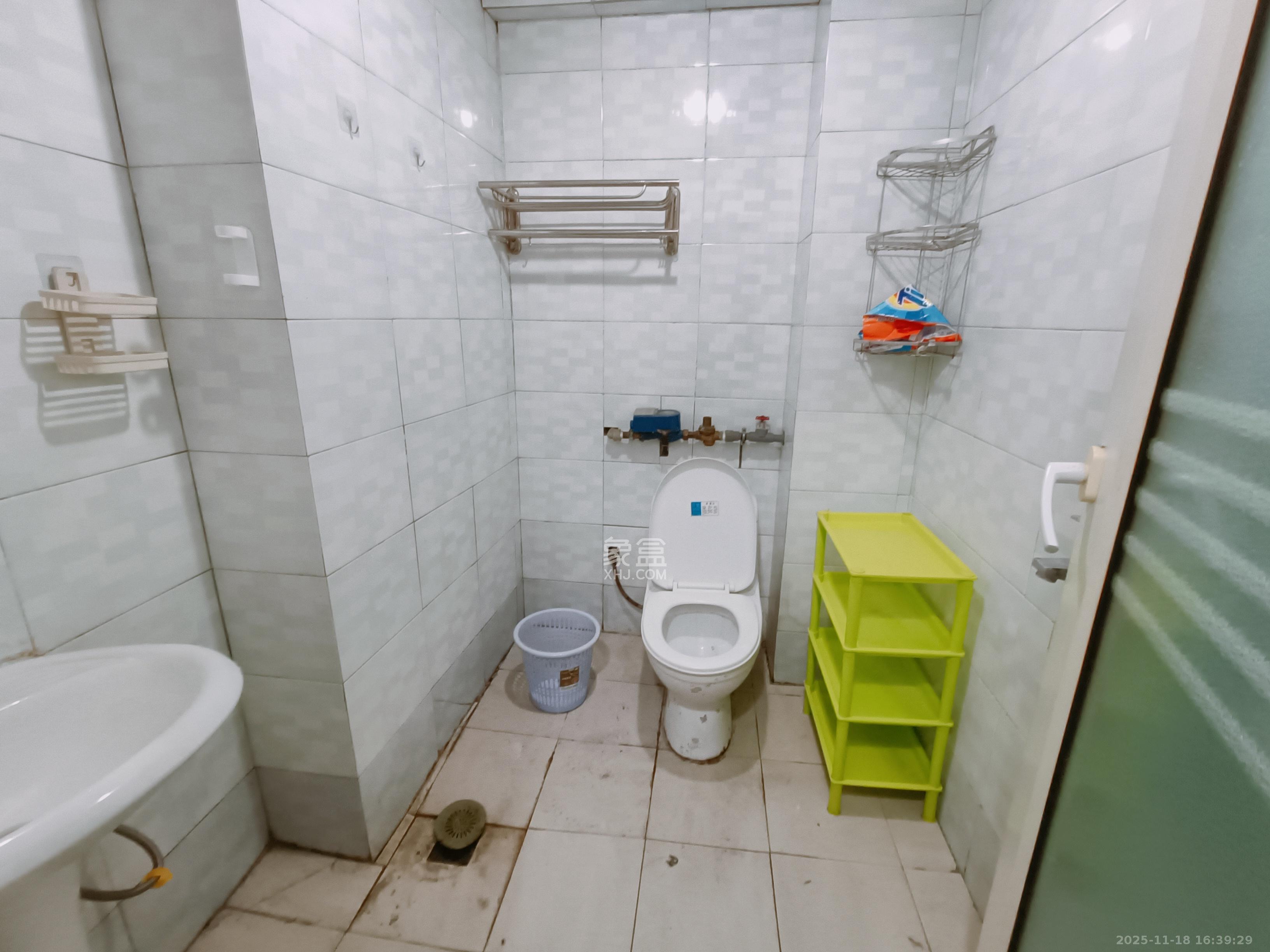 中盛小家碧寓  1室1厅1卫    1100.0元/月室内图