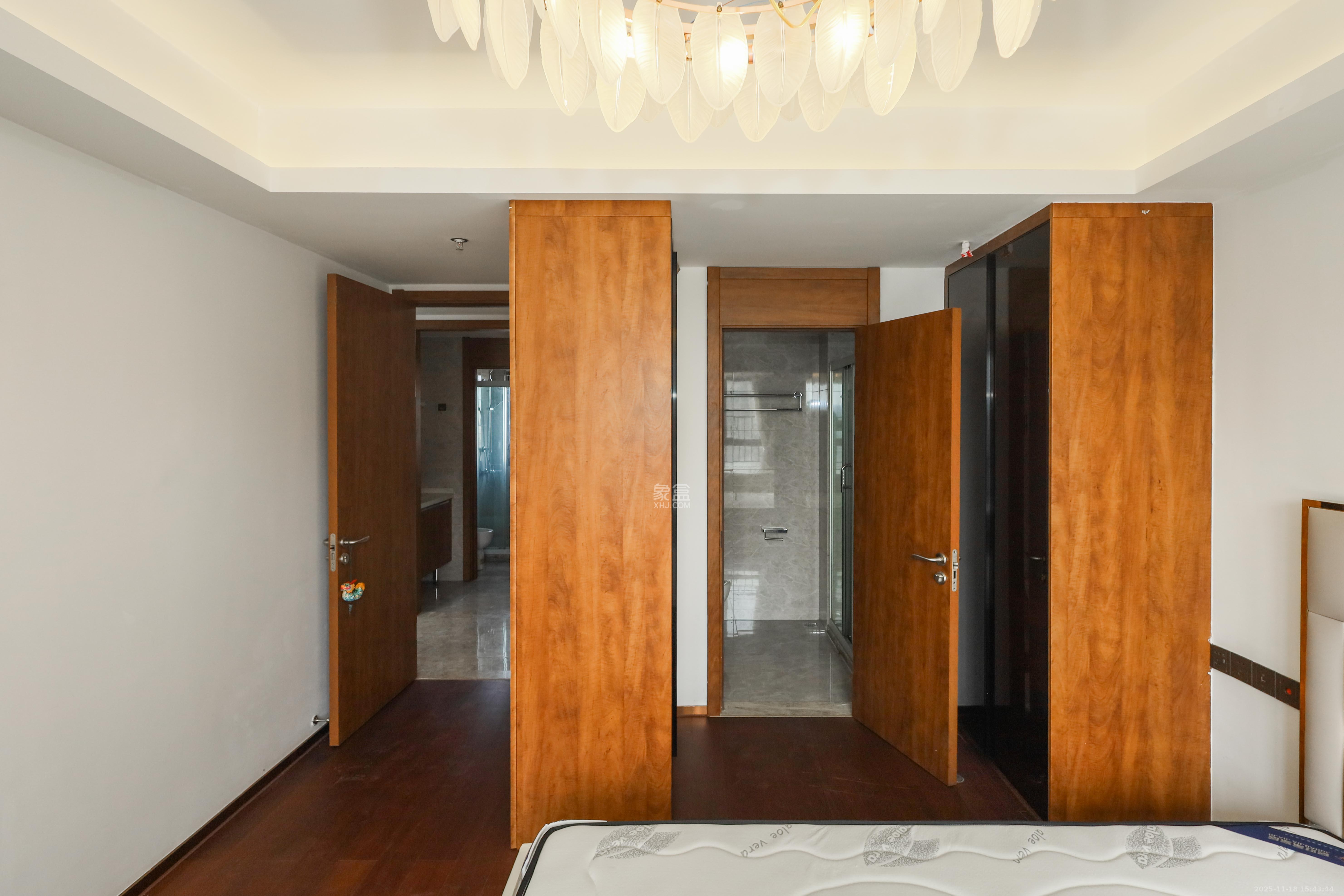 梅溪悦章 4室2厅2卫 135.0万 梅溪悦章 4室2厅2卫 135.0万卧室