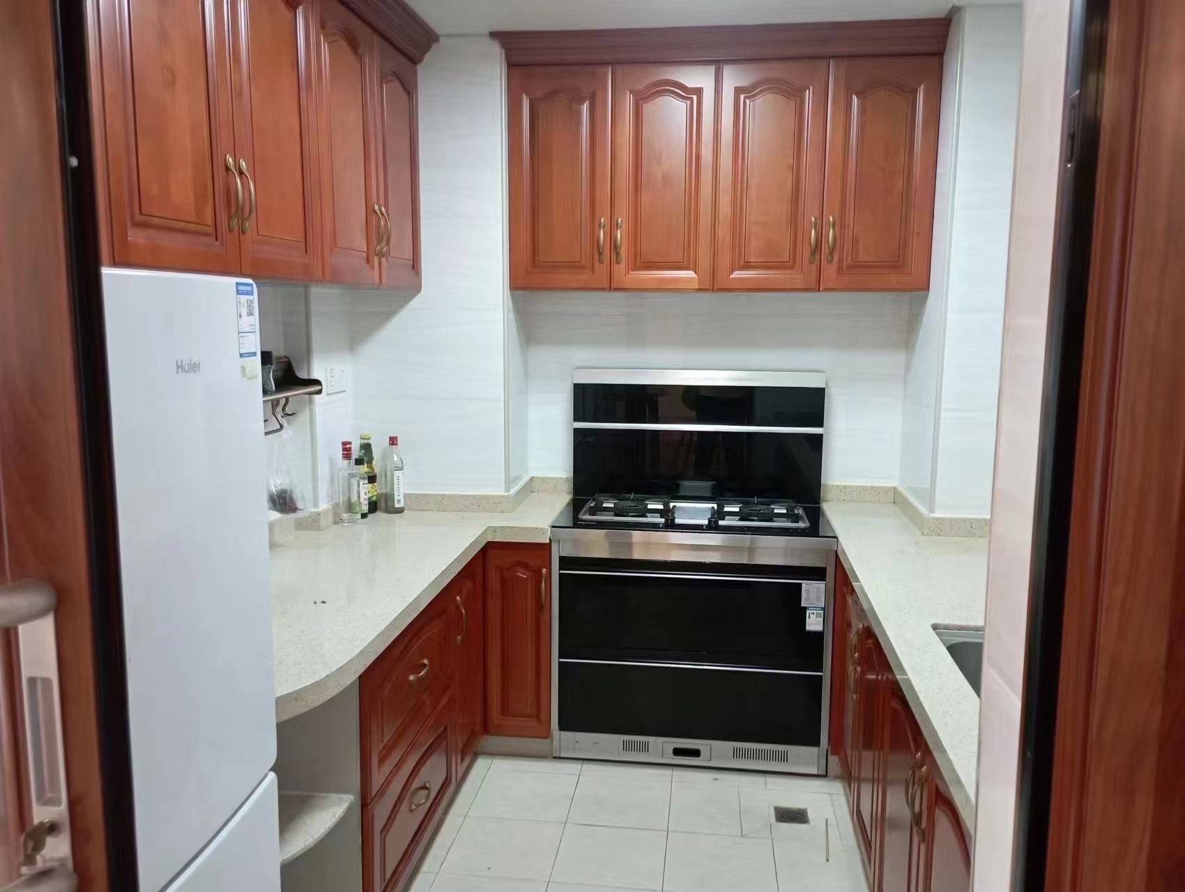 南方电网小区 3室2厅2卫 4300.0元/月 南方电网小区 3室2厅2卫 4300.0元/月室内图