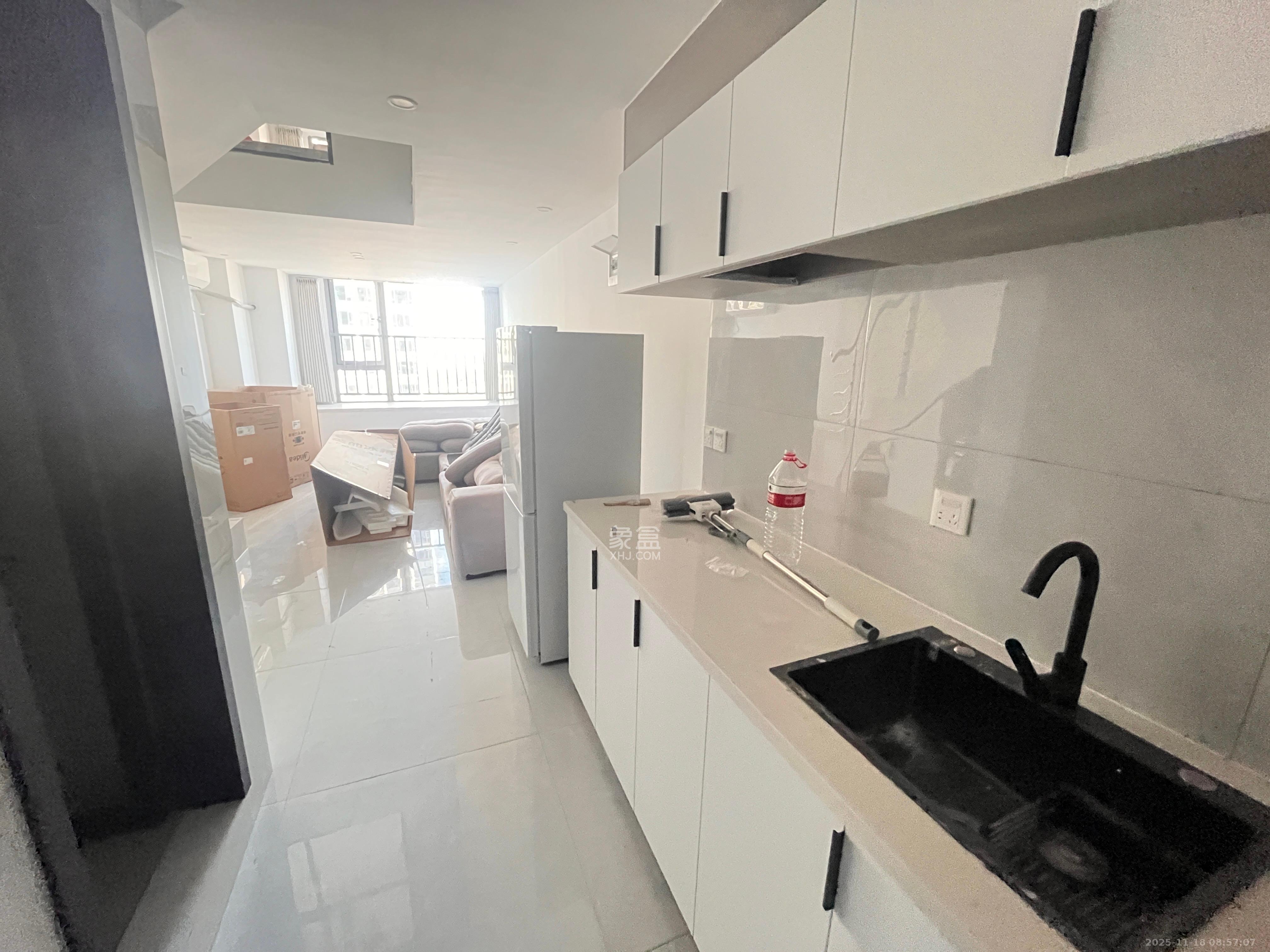 信诚湘江揽月（至善美景大厦）  2室1厅1卫    1600.0元/月室内图