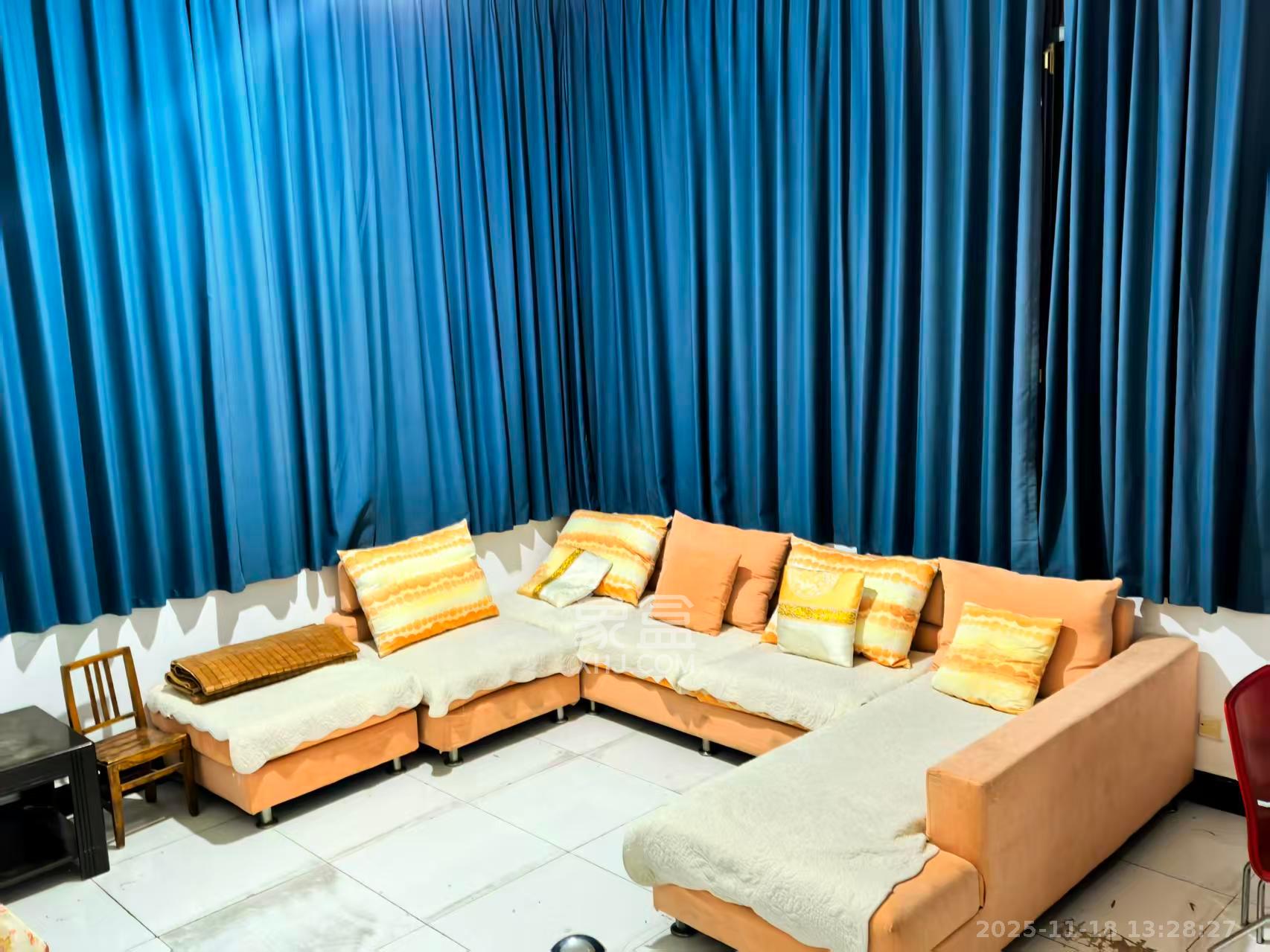 领秀星城(领秀新城) 2室2厅2卫 1100.0元/月 领秀星城(领秀新城) 2室2厅2卫 1100.0元/月室内图