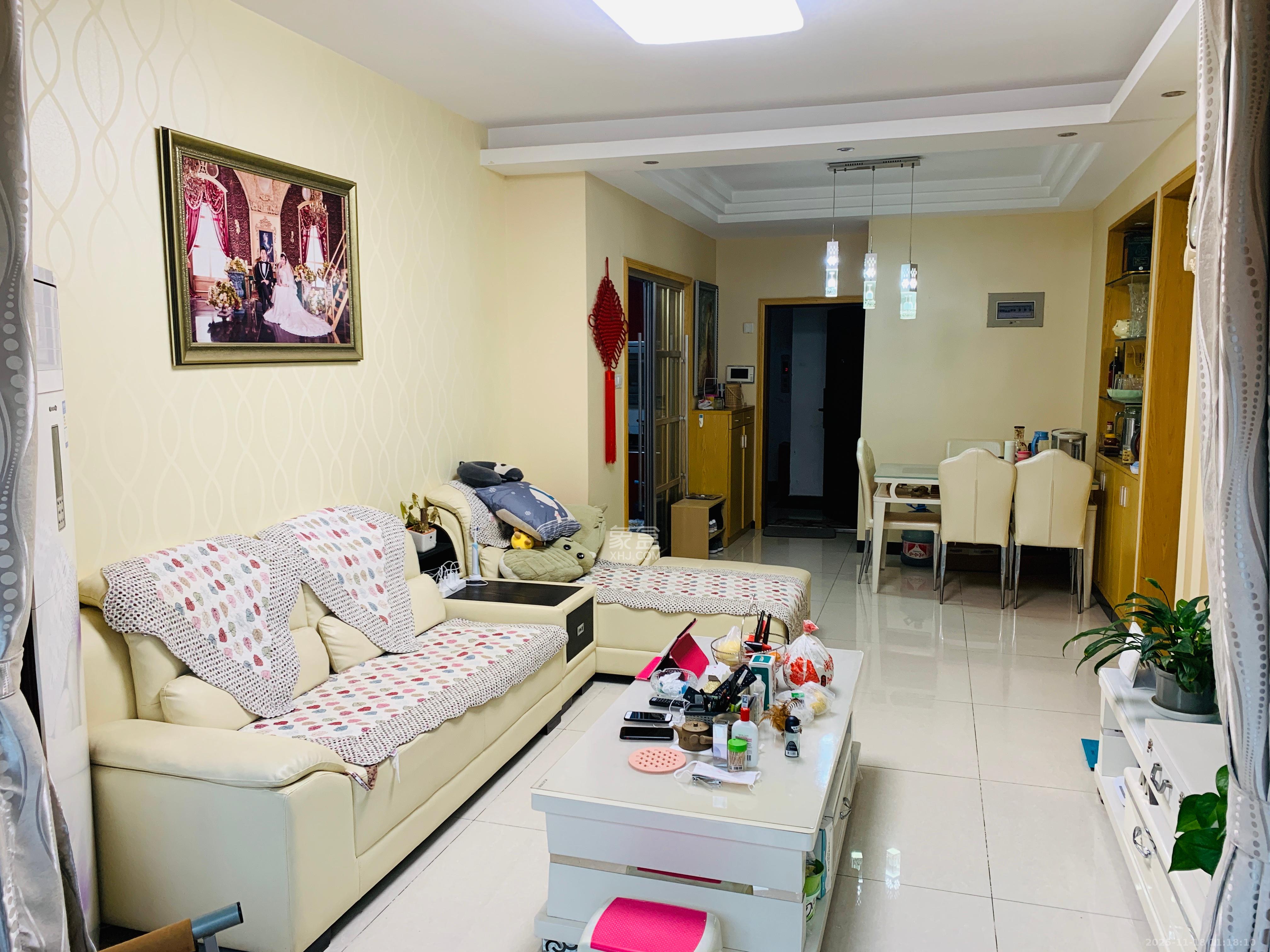 中信文化广场（中信新城二期）  2室2厅1卫    1700.0元/月室内图