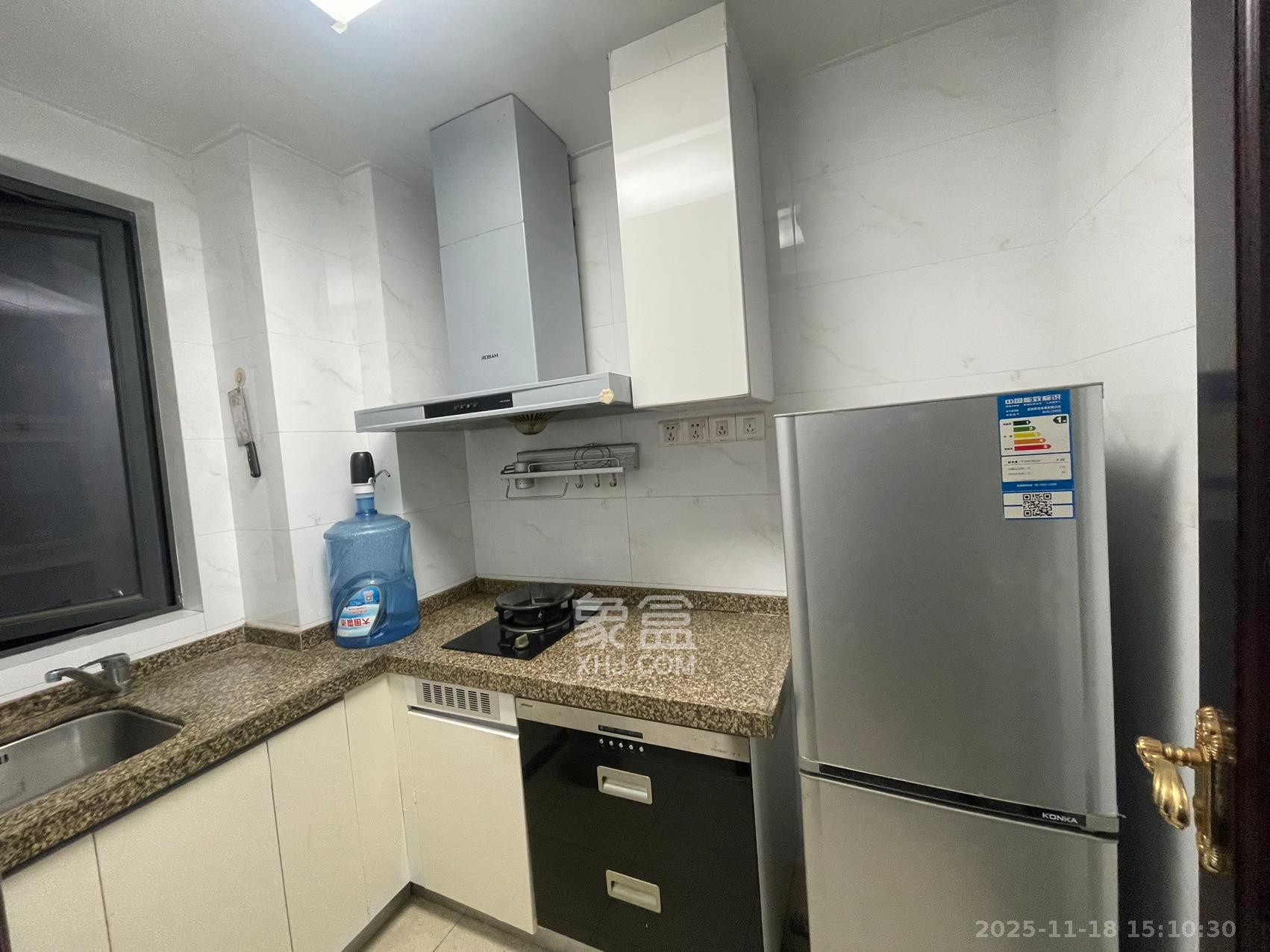 恒大国际广场 1室1厅1卫 1600.0元/月 恒大国际广场 1室1厅1卫 1600.0元/月室内图