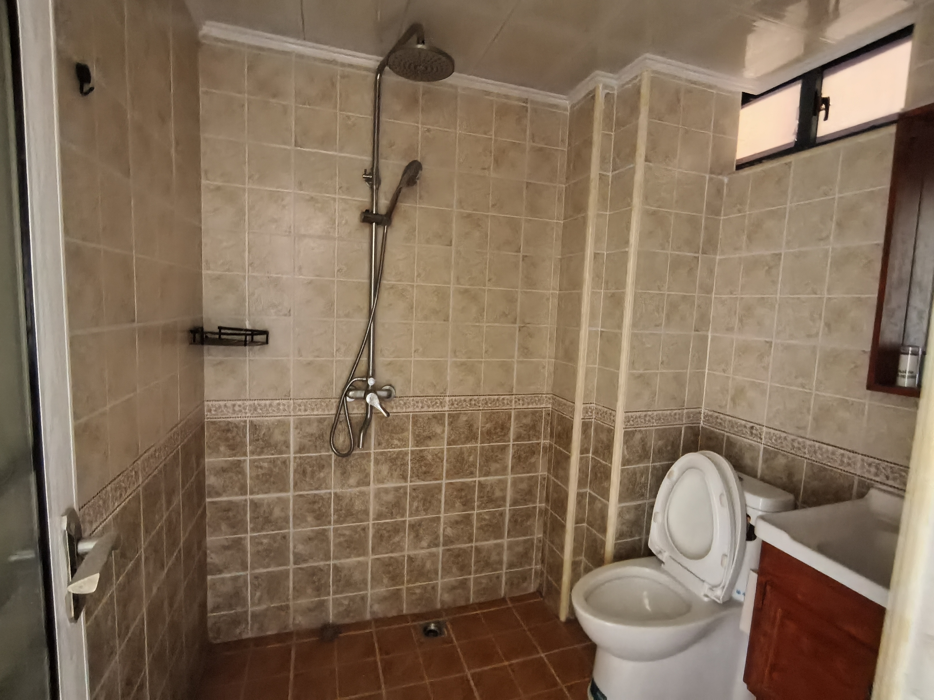 书馨苑 1室0厅1卫 1600.0元/月 书馨苑 1室0厅1卫 1600.0元/月室内图