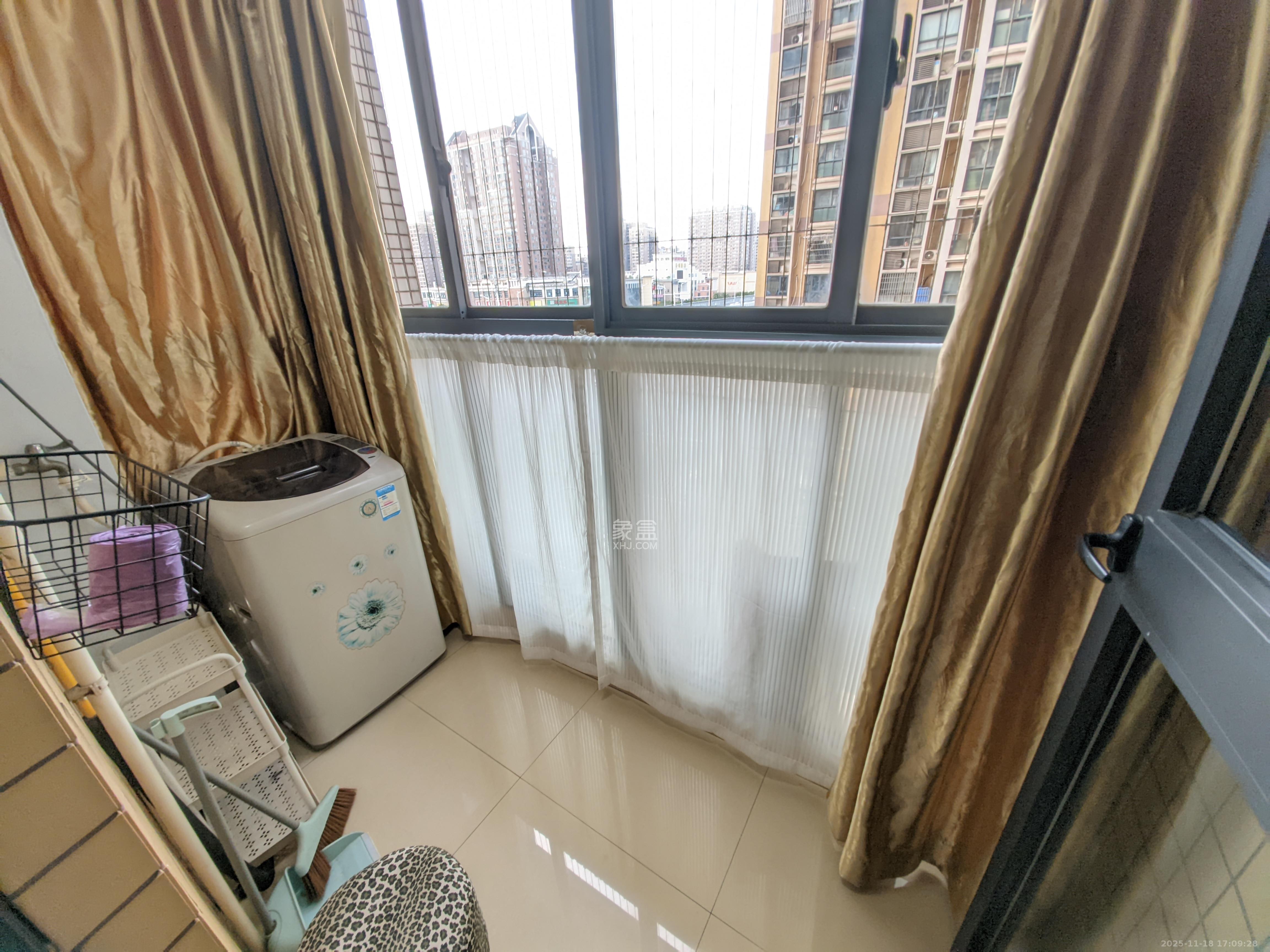 锦湘国际星城三期(锦绣苑) 1室1厅1卫 1650.0元/月 锦湘国际星城三期(锦绣苑) 1室1厅1卫 1650.0元/月室内图