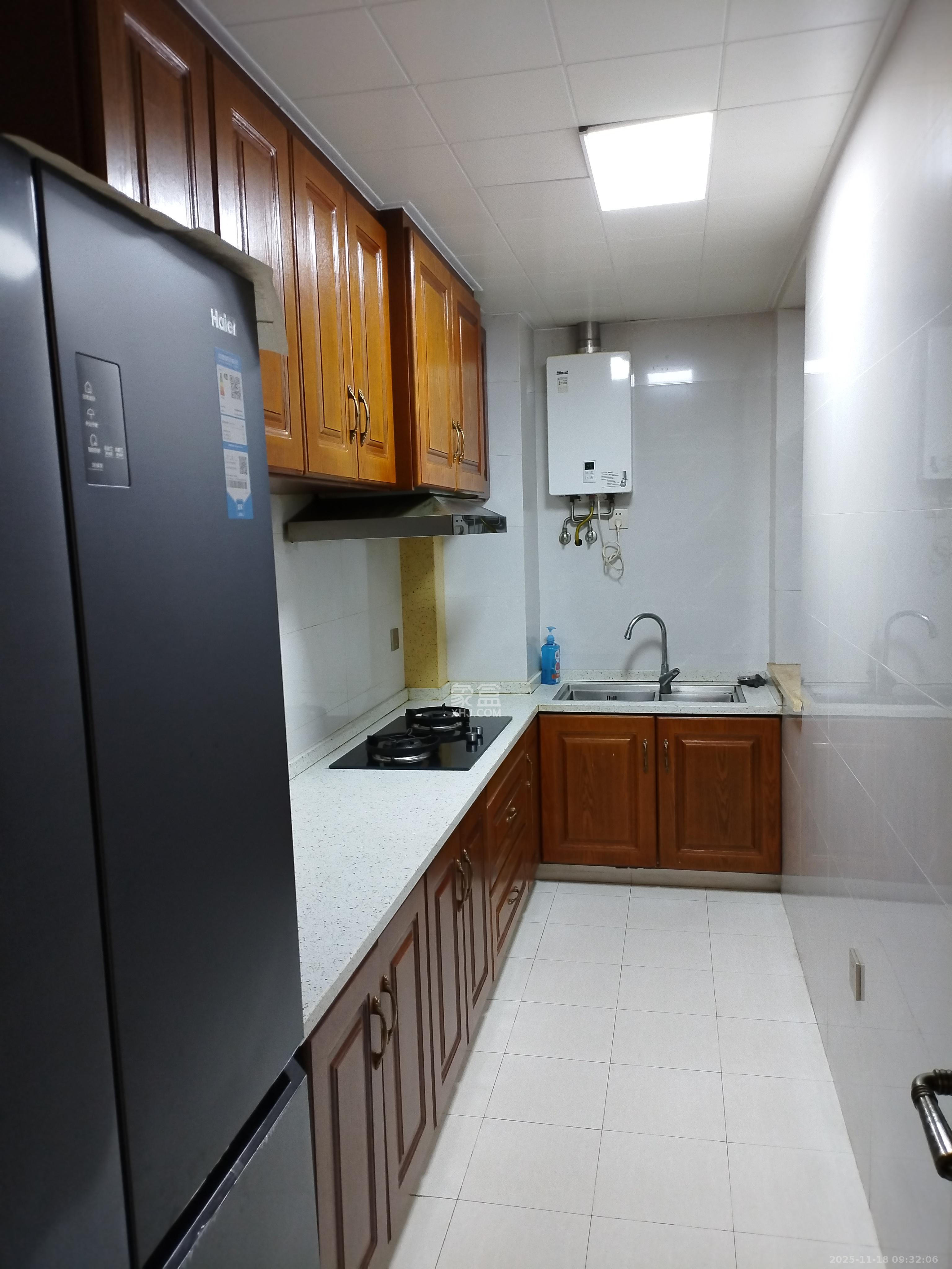 恒基凯旋门三期 4室2厅2卫 3000.0元/月 恒基凯旋门三期 4室2厅2卫 3000.0元/月室内图