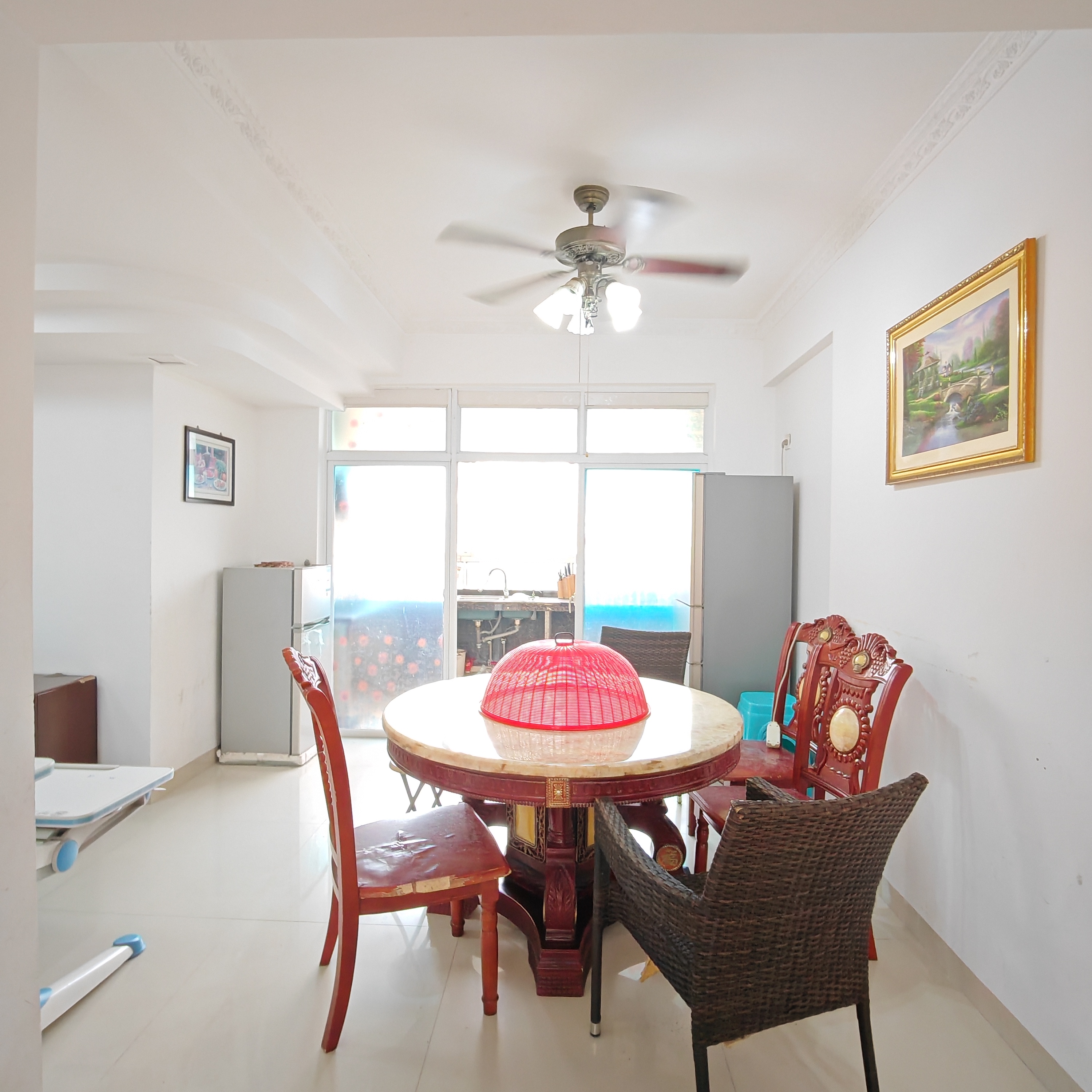 蓝水湾一期 3室2厅2卫 2800.0元/月 蓝水湾一期 3室2厅2卫 2800.0元/月室内图