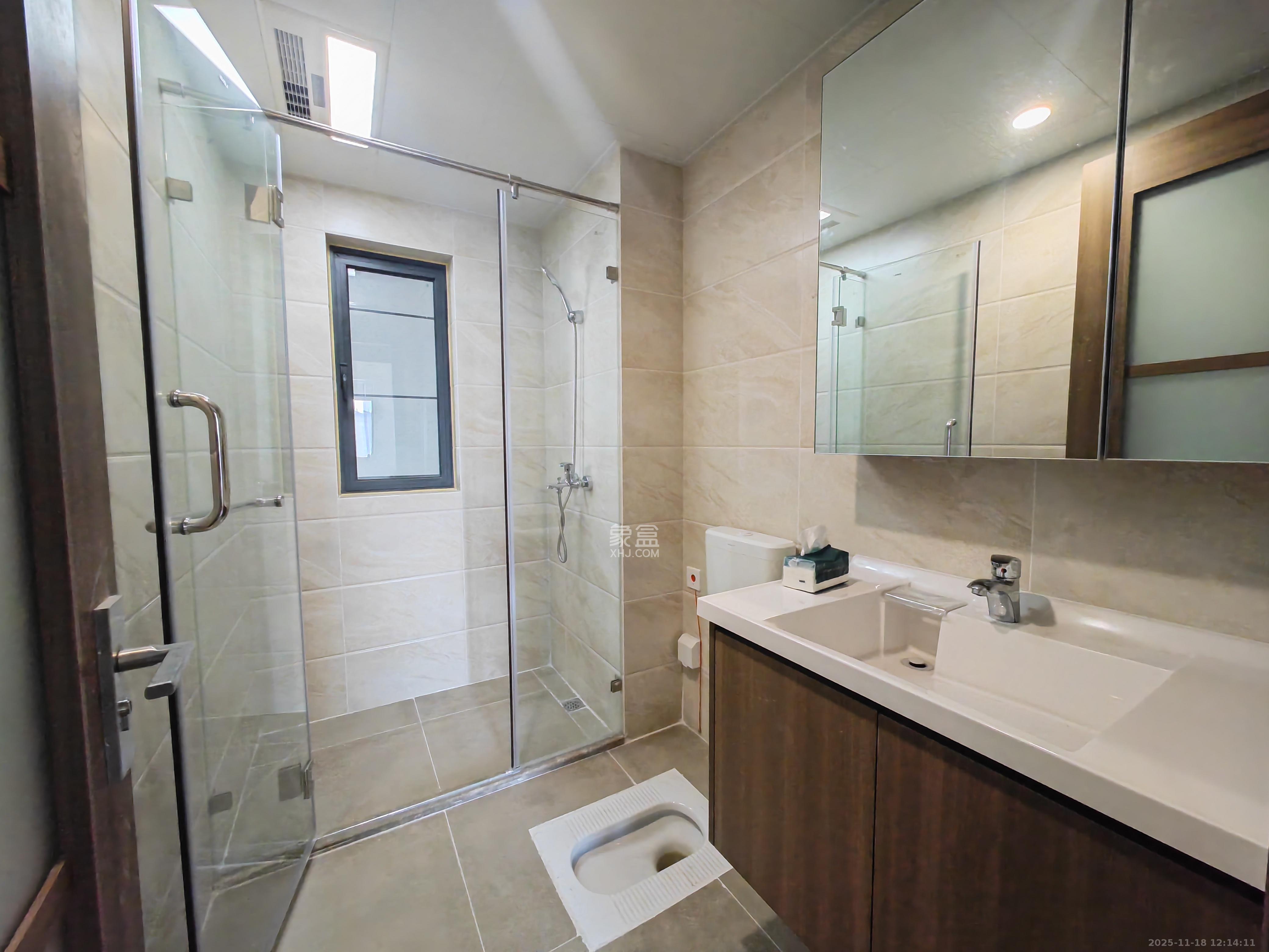 保利恒伟时光印象 4室2厅2卫 3000.0元/月 保利恒伟时光印象 4室2厅2卫 3000.0元/月室内图