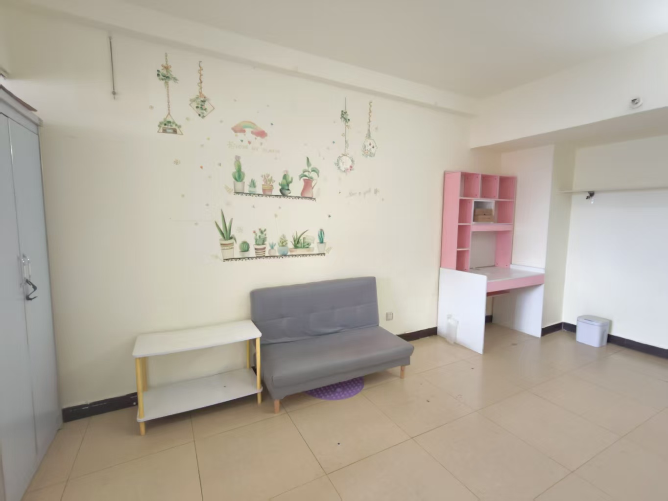 帝国大厦  1室1厅1卫    1500.0元/月室内图