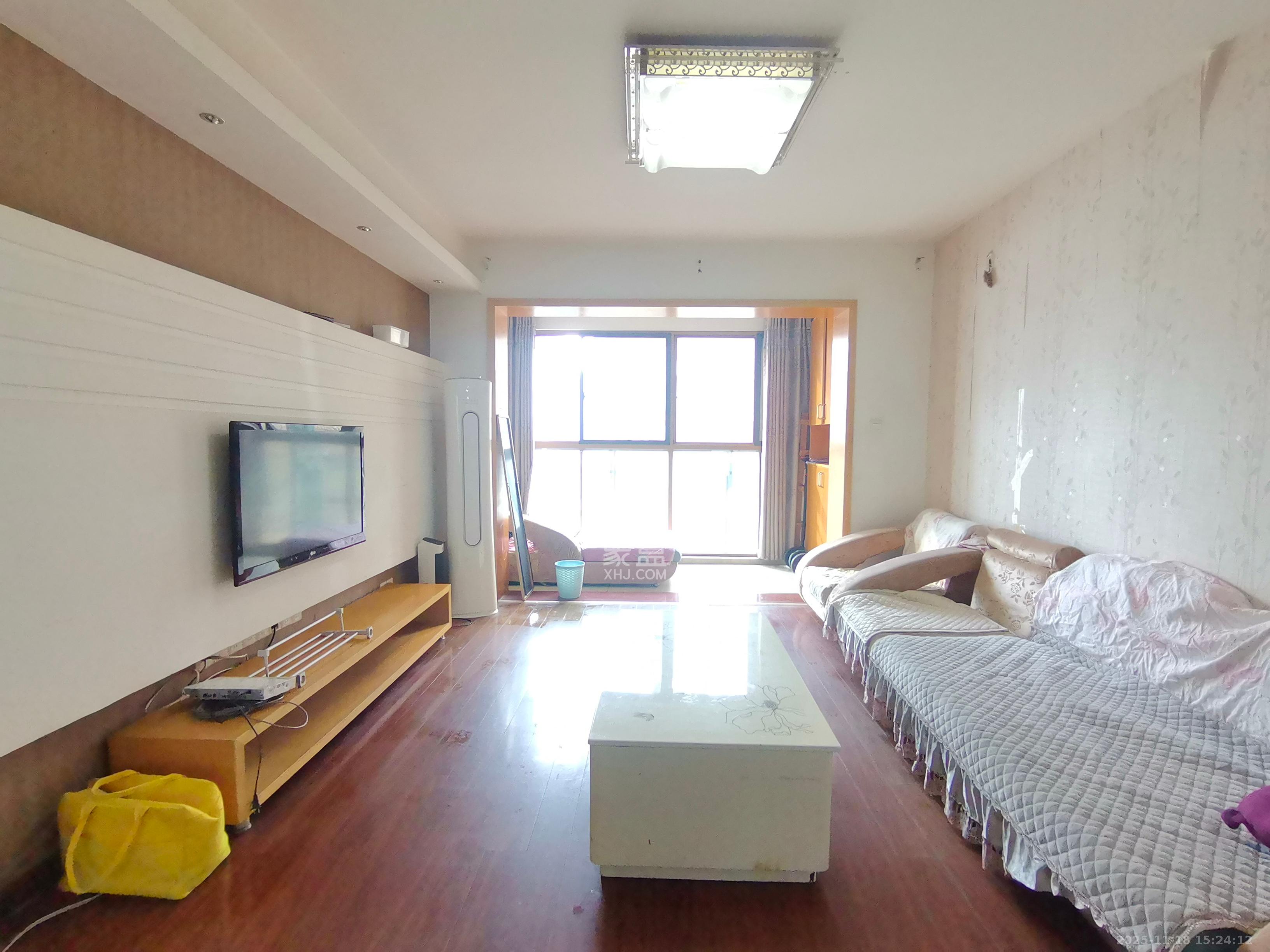 天健芙蓉盛世一期 3室2厅2卫 3300.0元/月 天健芙蓉盛世一期 3室2厅2卫 3300.0元/月室内图