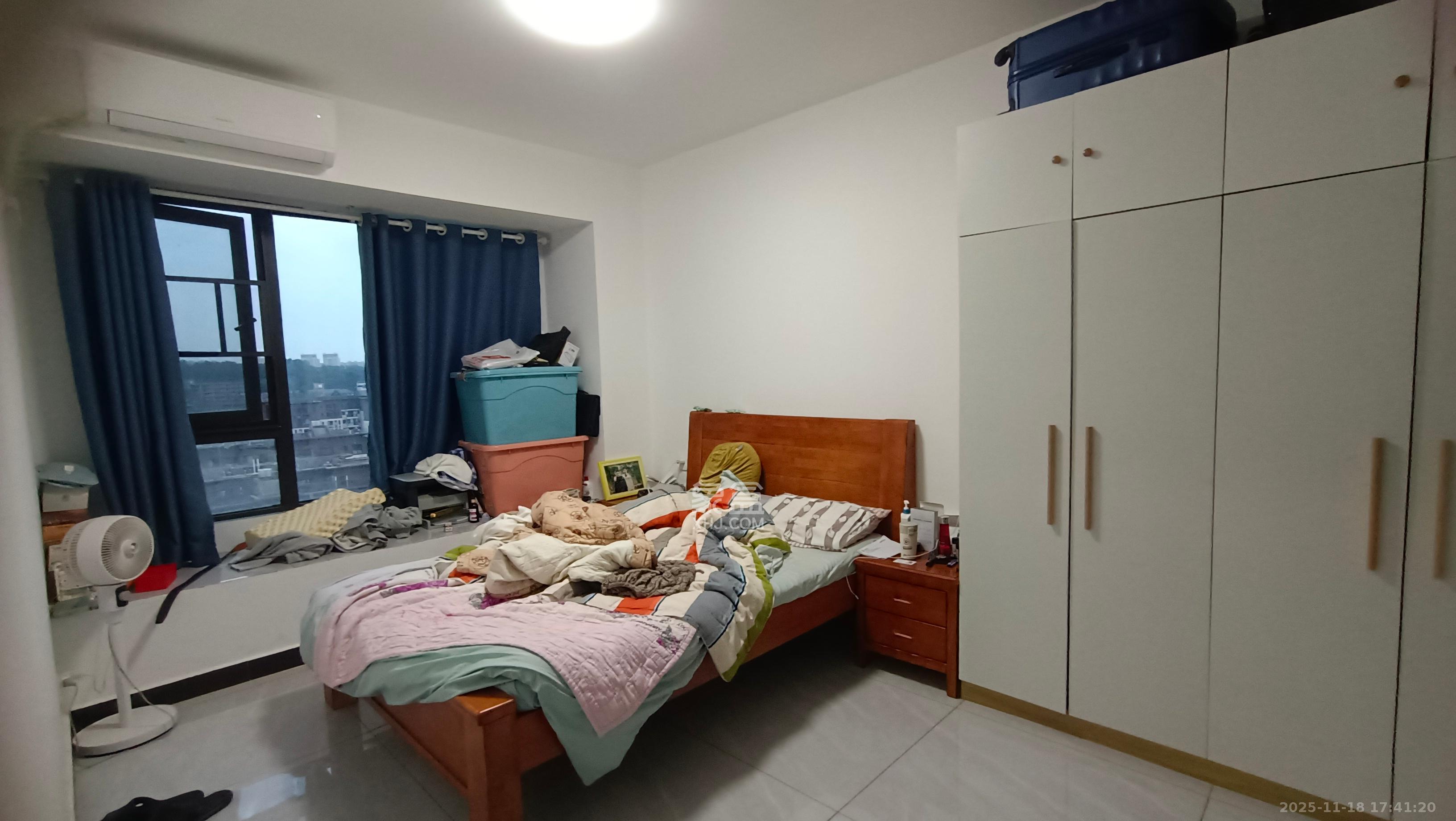 远洋红星天铂一期  3室2厅2卫    2400.0元/月室内图