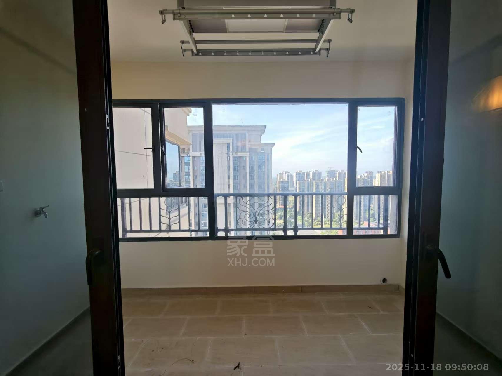 株洲恒大悦珑台  3室2厅2卫    1400.0元/月室内图