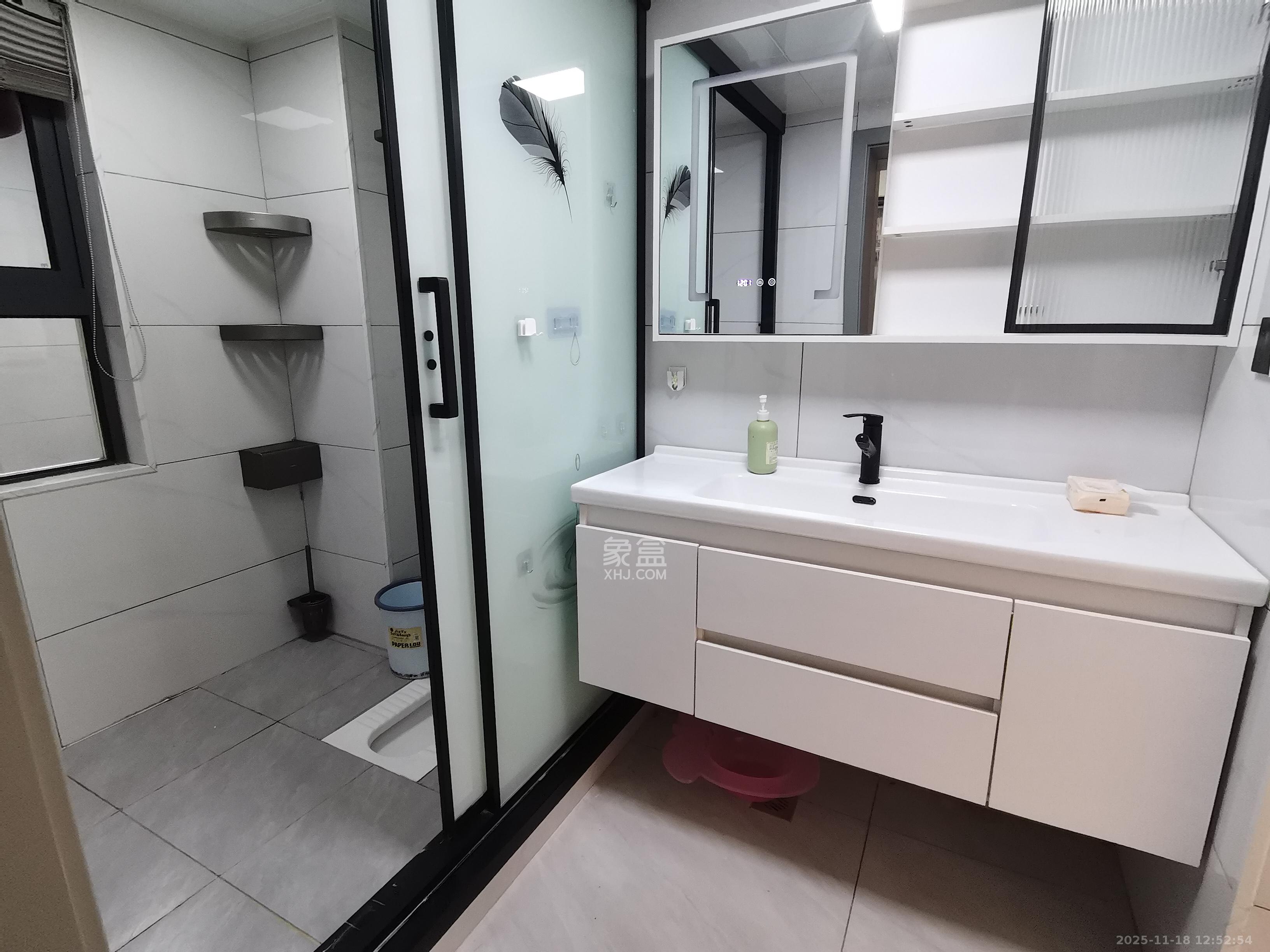 明发阅江悦府 3室2厅1卫 2200.0元/月 明发阅江悦府 3室2厅1卫 2200.0元/月室内图