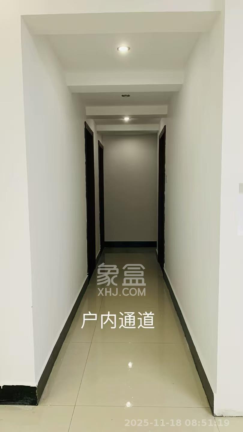 佳阳悦景馨都 3室2厅2卫 3000.0元/月 佳阳悦景馨都 3室2厅2卫 3000.0元/月室内图