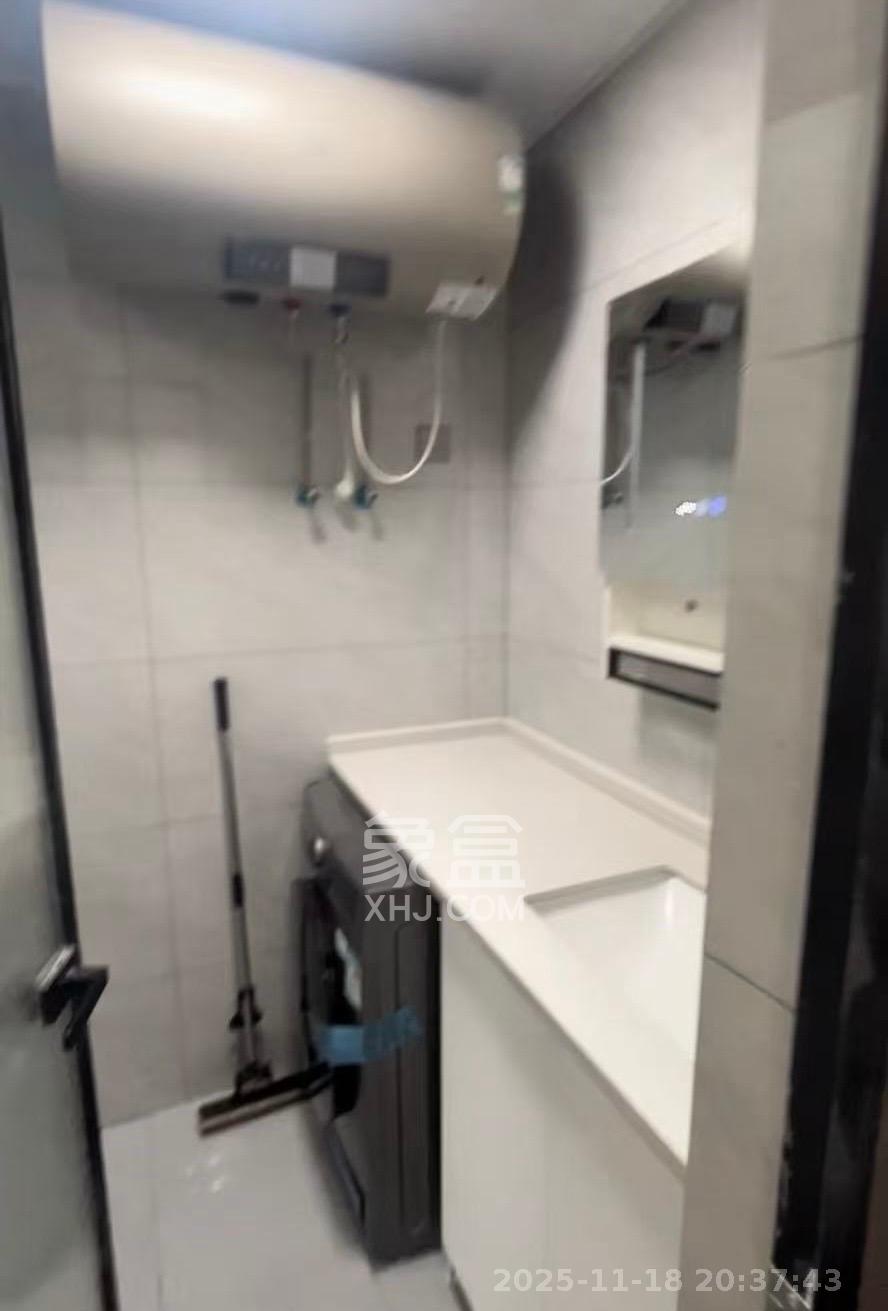 新力铂园（江山云著）  1室1厅1卫    1800.0元/月室内图