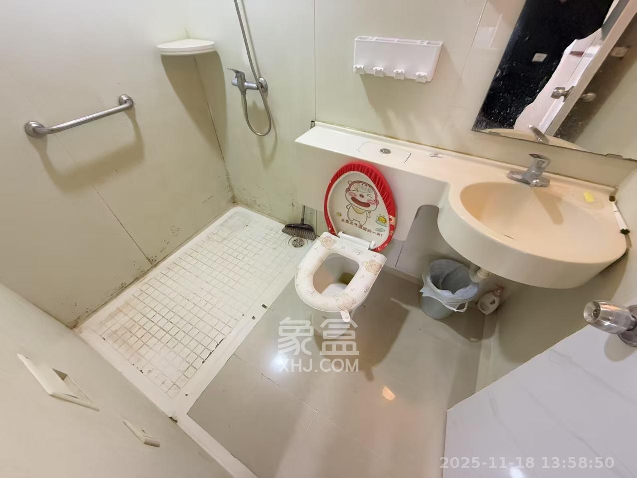 上城金都  1室1厅1卫    1800.0元/月室内图