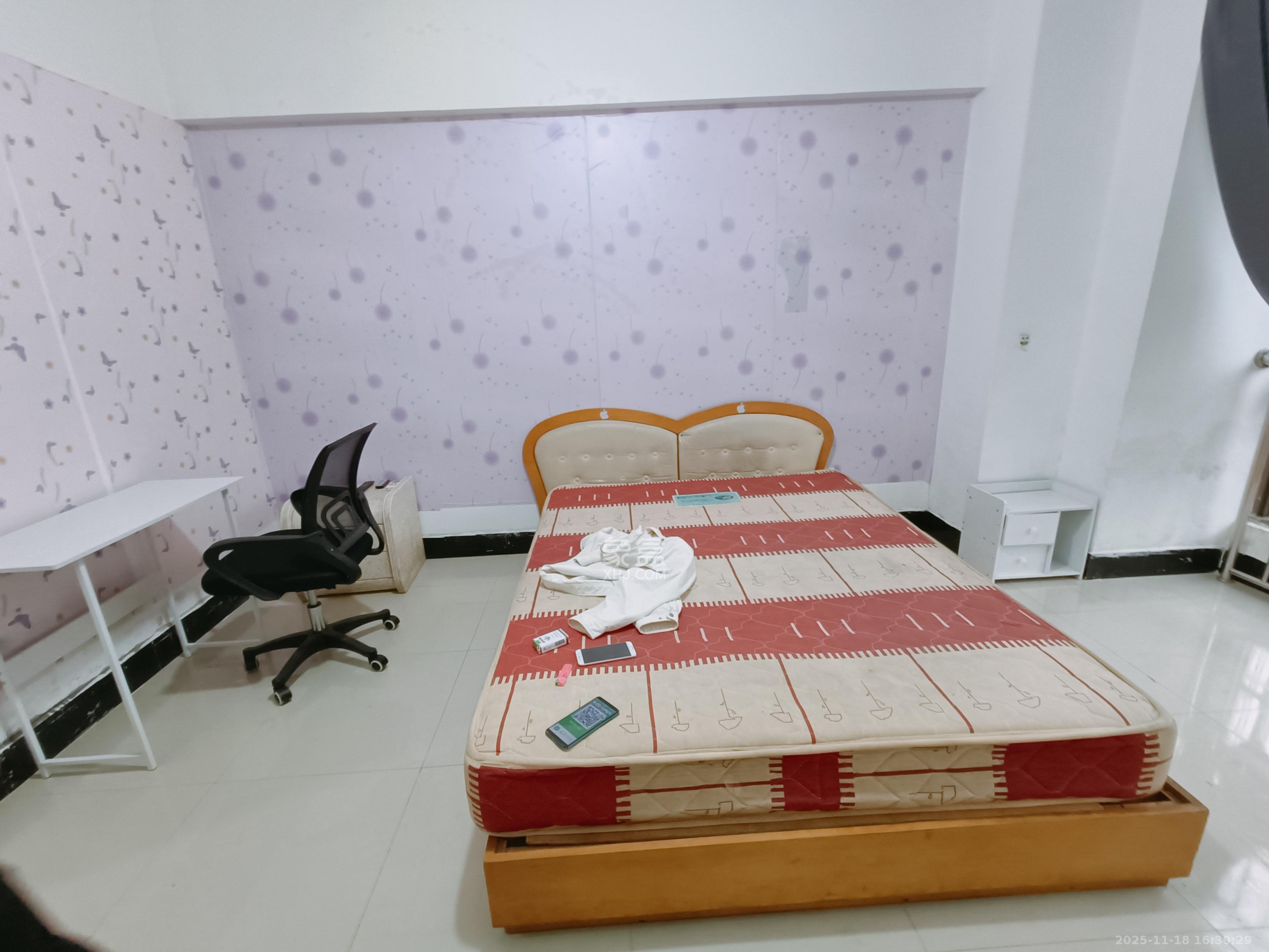 中盛小家碧寓 1室1厅1卫 1100.0元/月 中盛小家碧寓 1室1厅1卫 1100.0元/月室内图