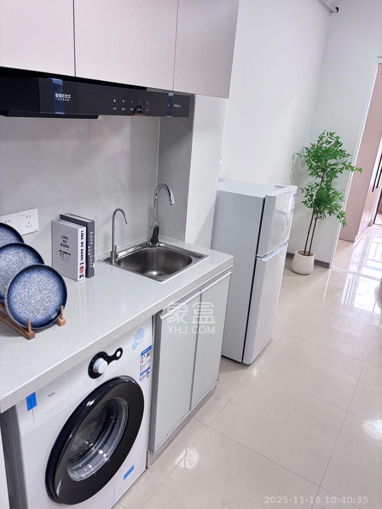 香樟兰亭(朗峰苑) 1室1厅1卫 1400.0元/月 香樟兰亭(朗峰苑) 1室1厅1卫 1400.0元/月室内图