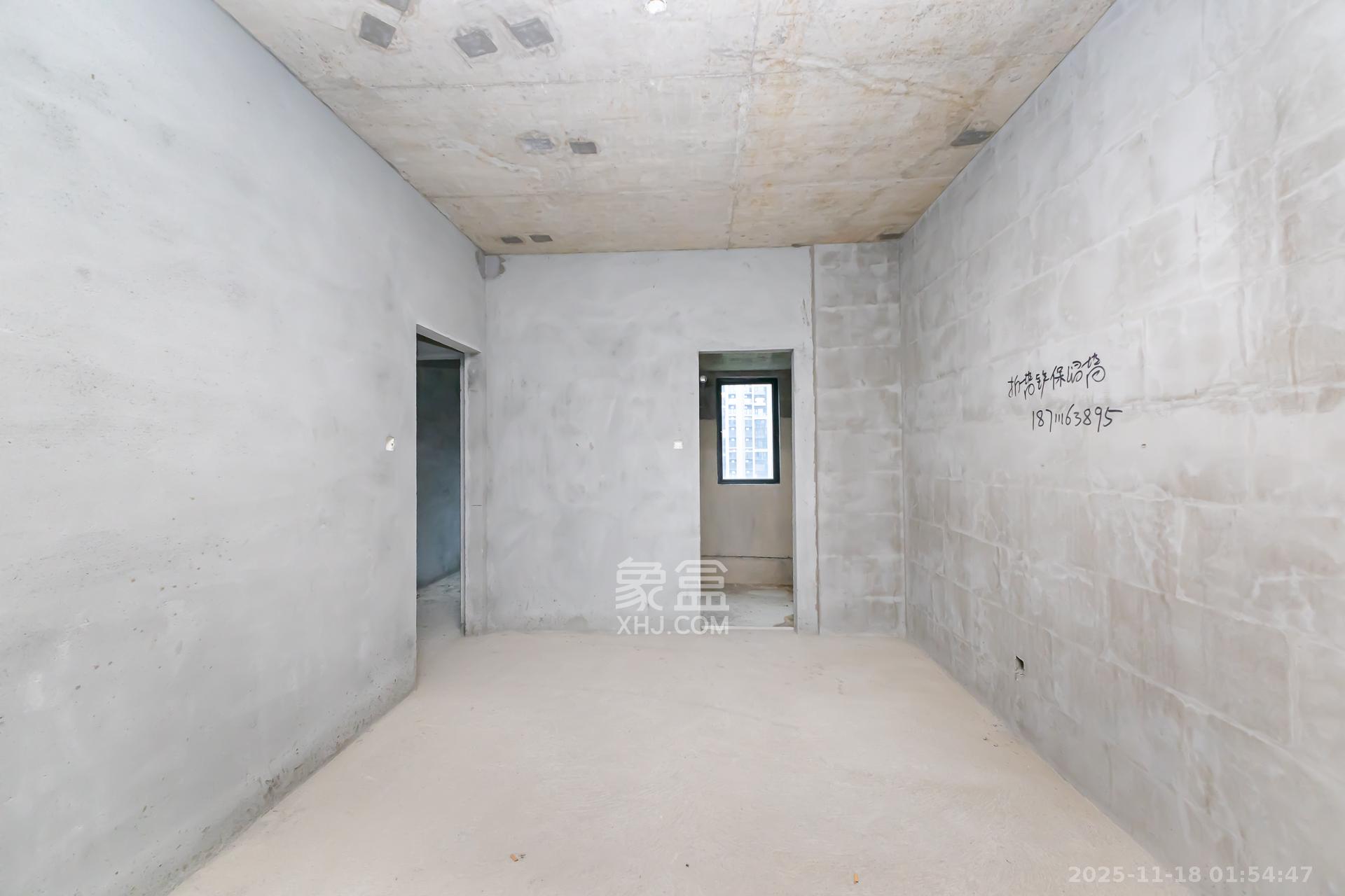 崇文名邸（学林西岸二期）  4室2厅2卫    115.0万卧室