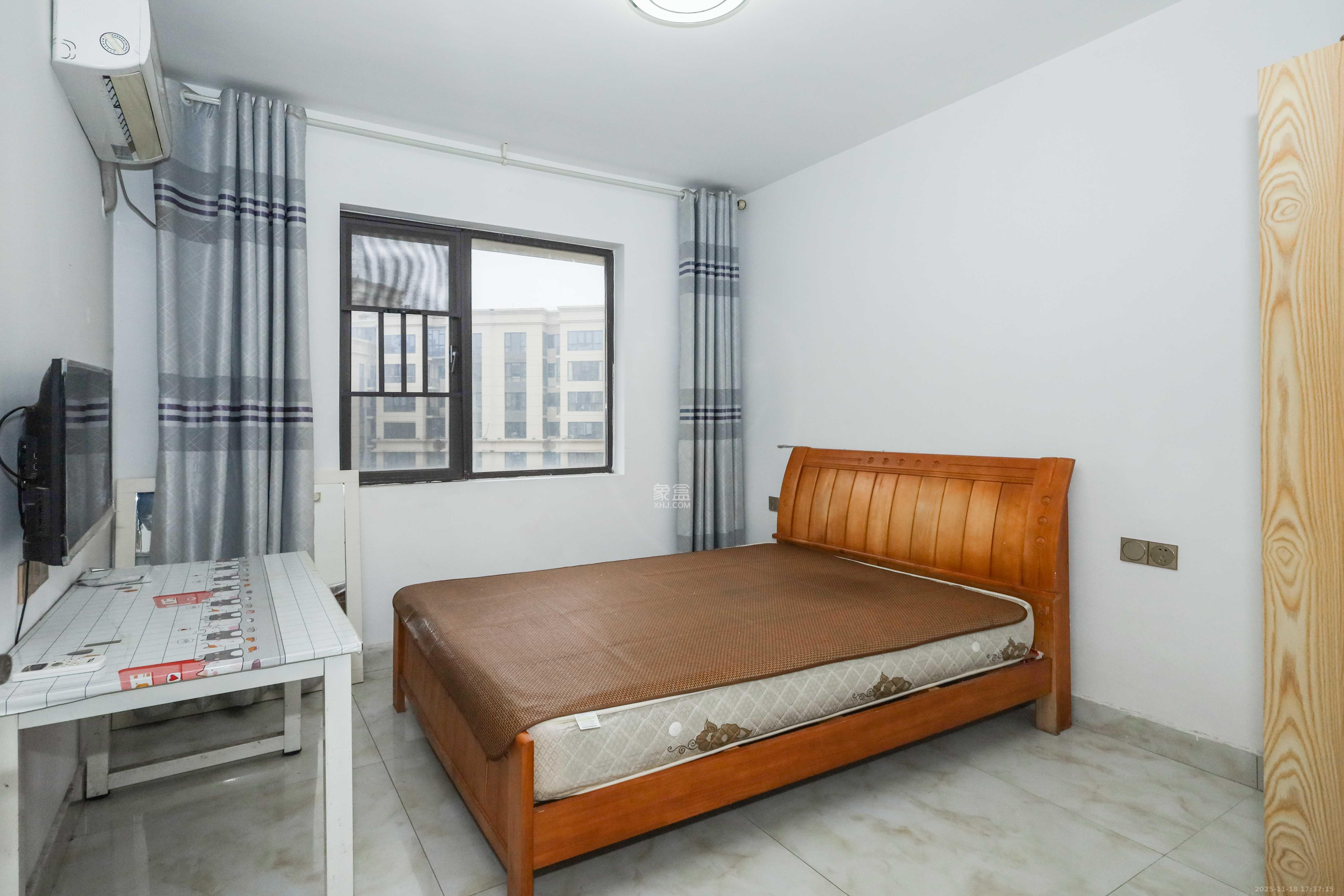 和泓梅溪四季 5室2厅2卫 3800.0元/月 和泓梅溪四季 5室2厅2卫 3800.0元/月室内图