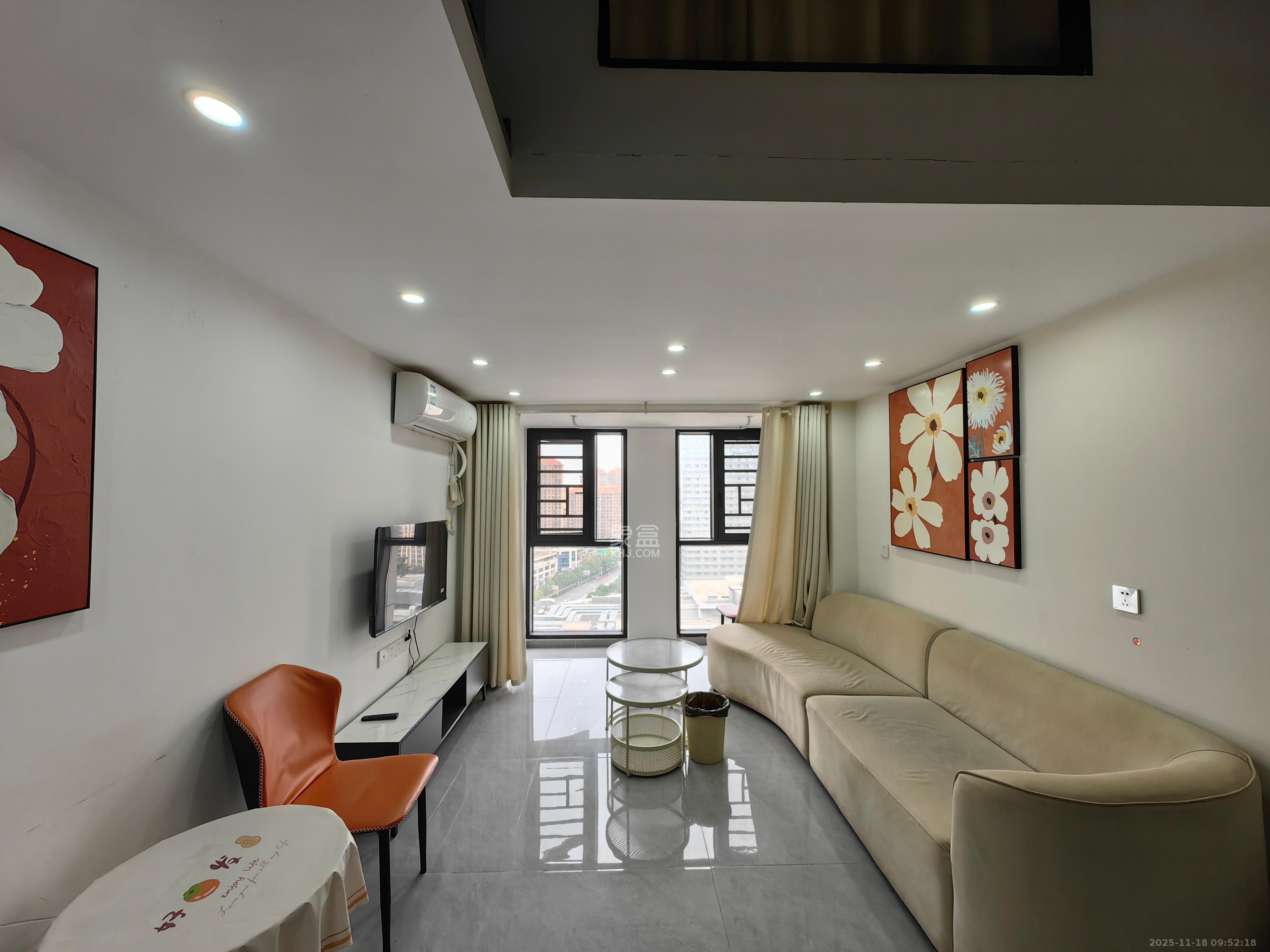 中交广场公寓  2室1厅1卫    2200.0元/月