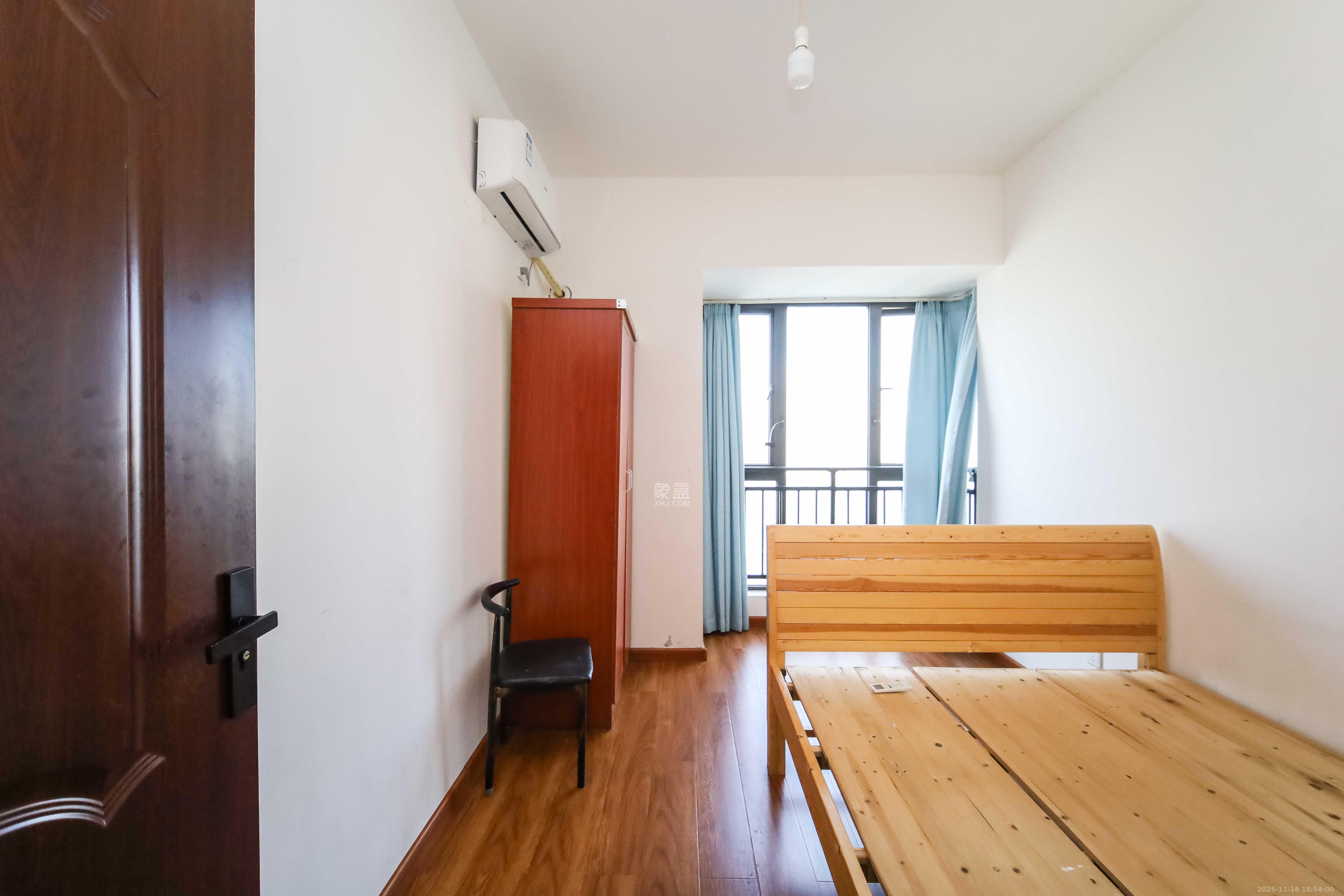 湘域熙岸 3室2厅2卫 158.0万 湘域熙岸 3室2厅2卫 158.0万卧室