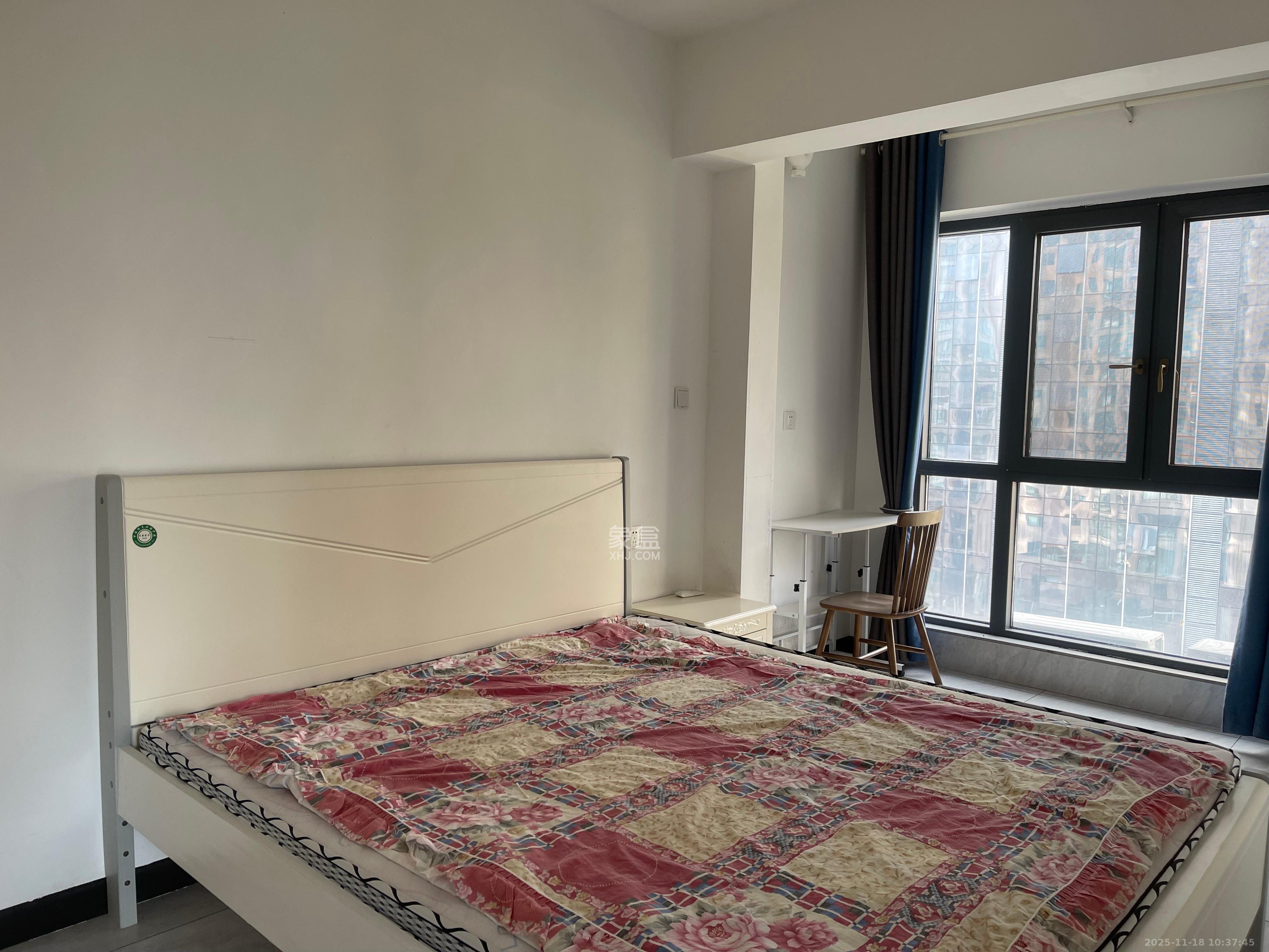 博长山水香颐  4室2厅2卫    2300.0元/月室内图