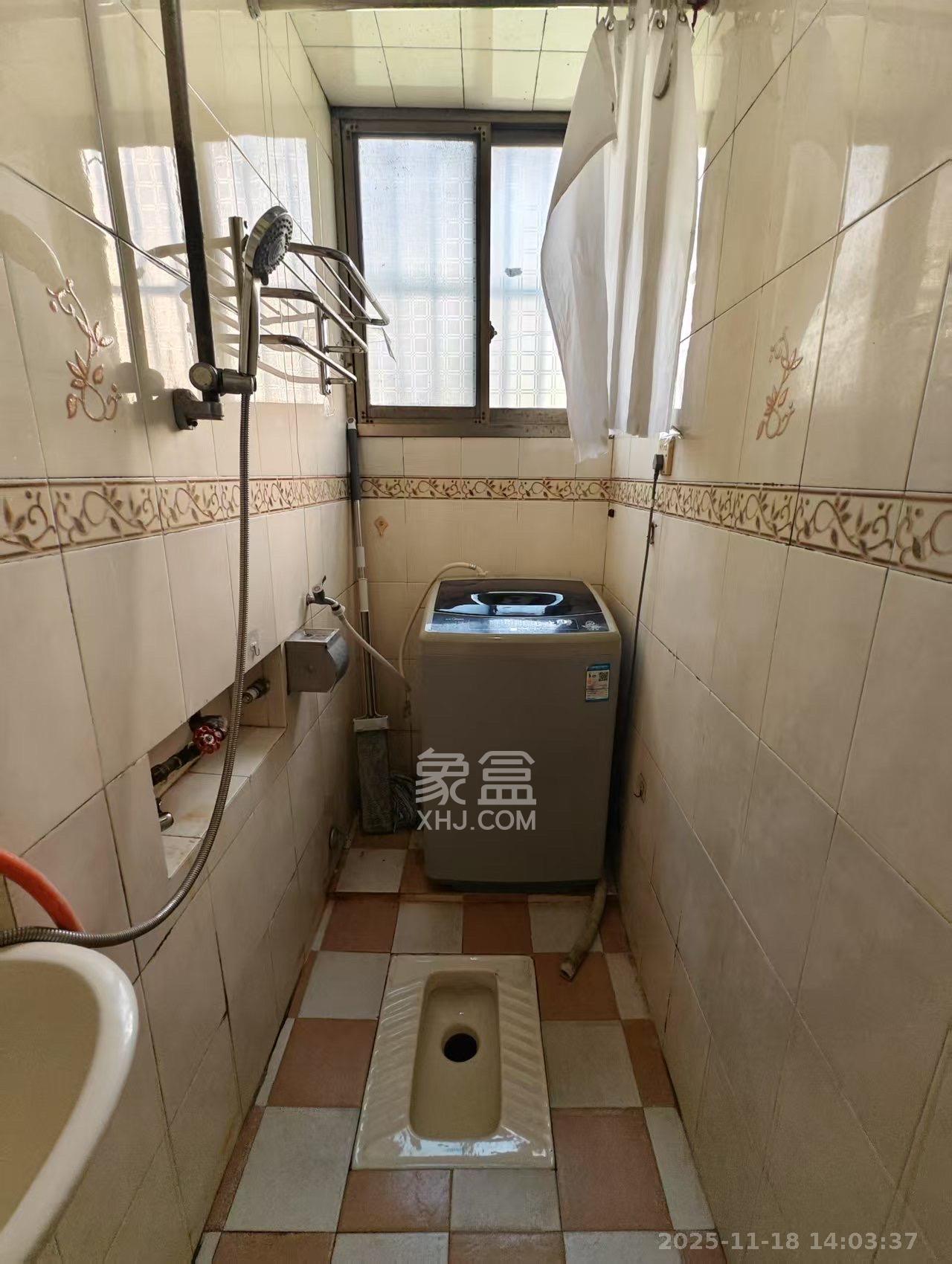 人民新村  3室1厅1卫    1700.0元/月室内图